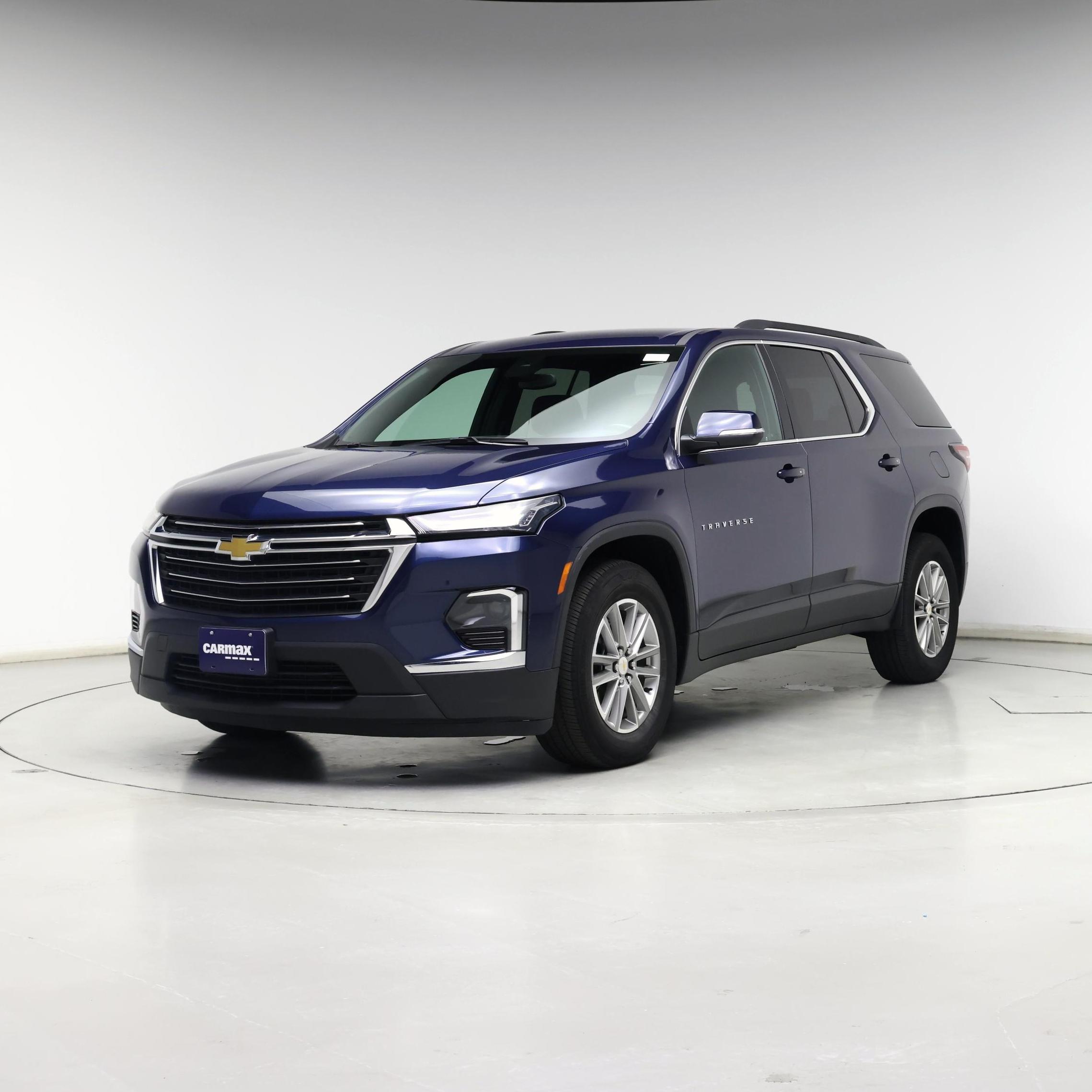 Thumbnail: 2022 Chevrolet Traverse - 4