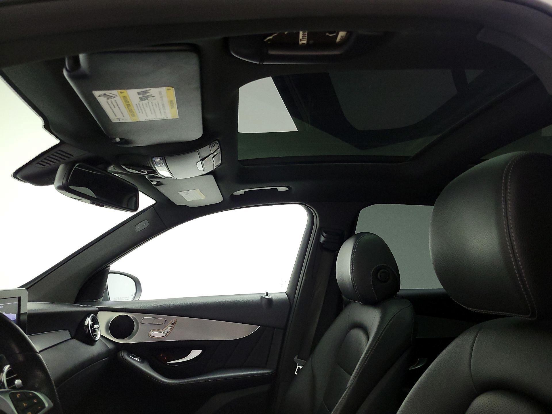 Thumbnail: 2019 Mercedes-Benz GLC - 20