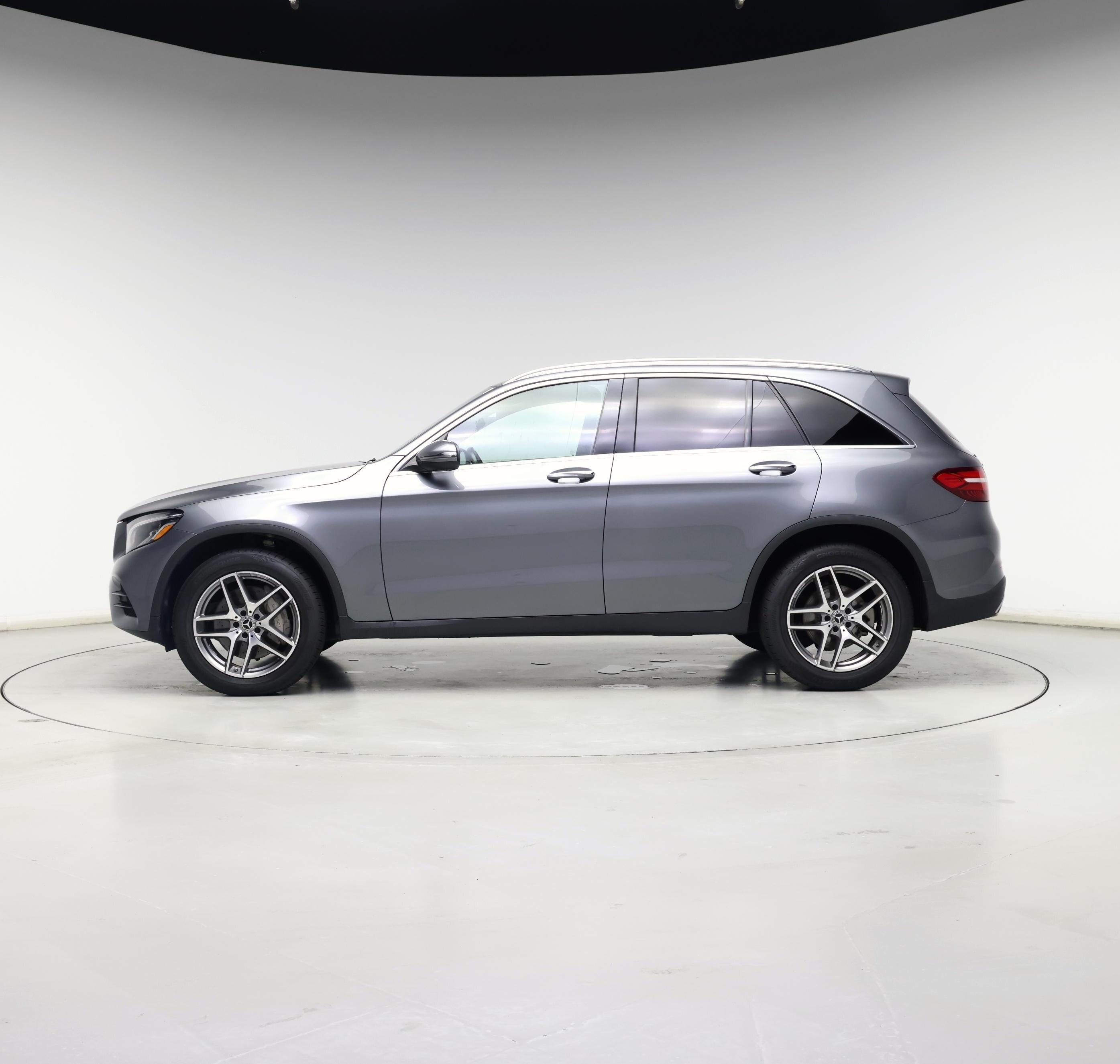 Thumbnail: 2019 Mercedes-Benz GLC - 3