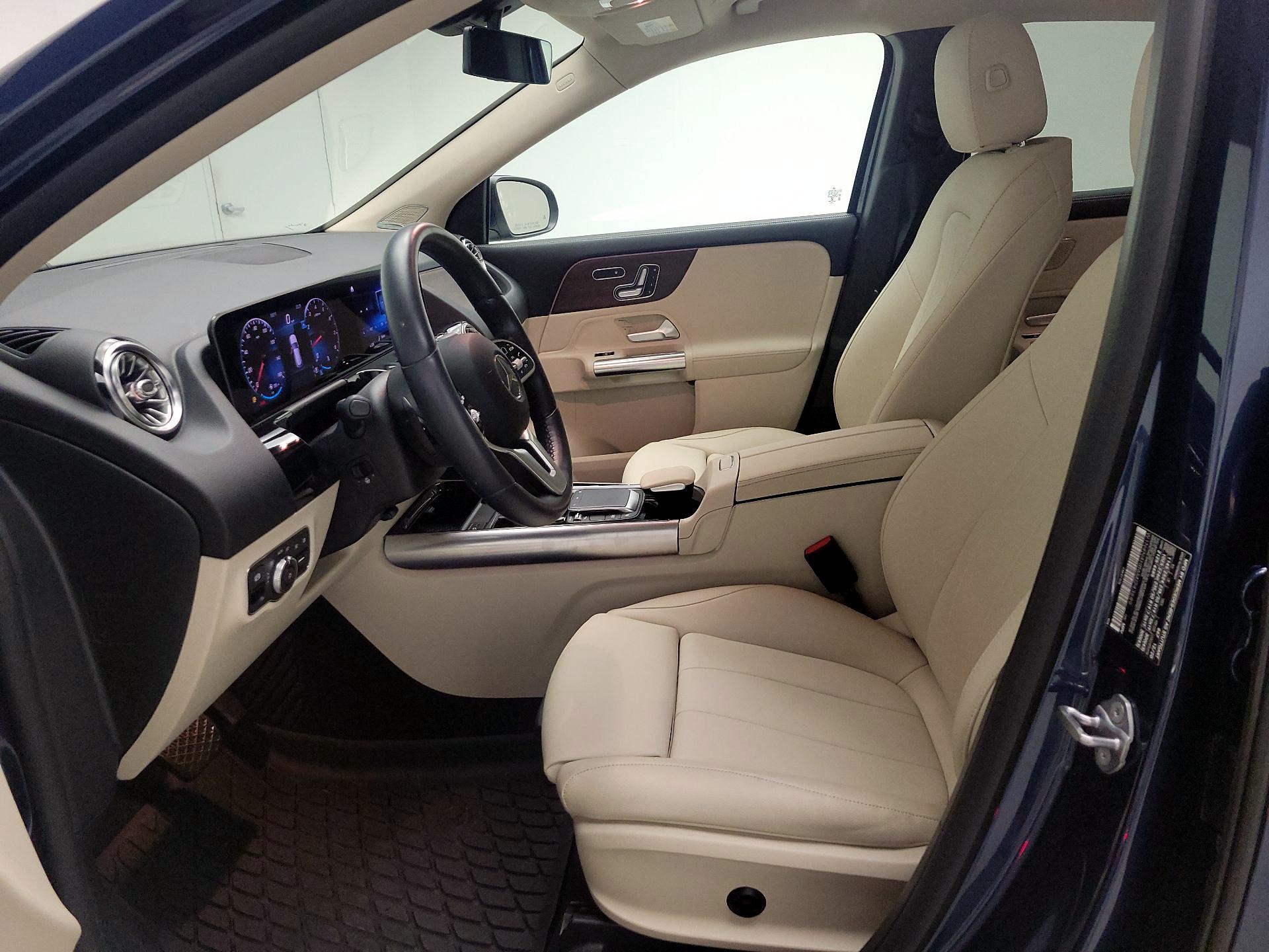 Thumbnail: 2021 Mercedes-Benz GLA - 11