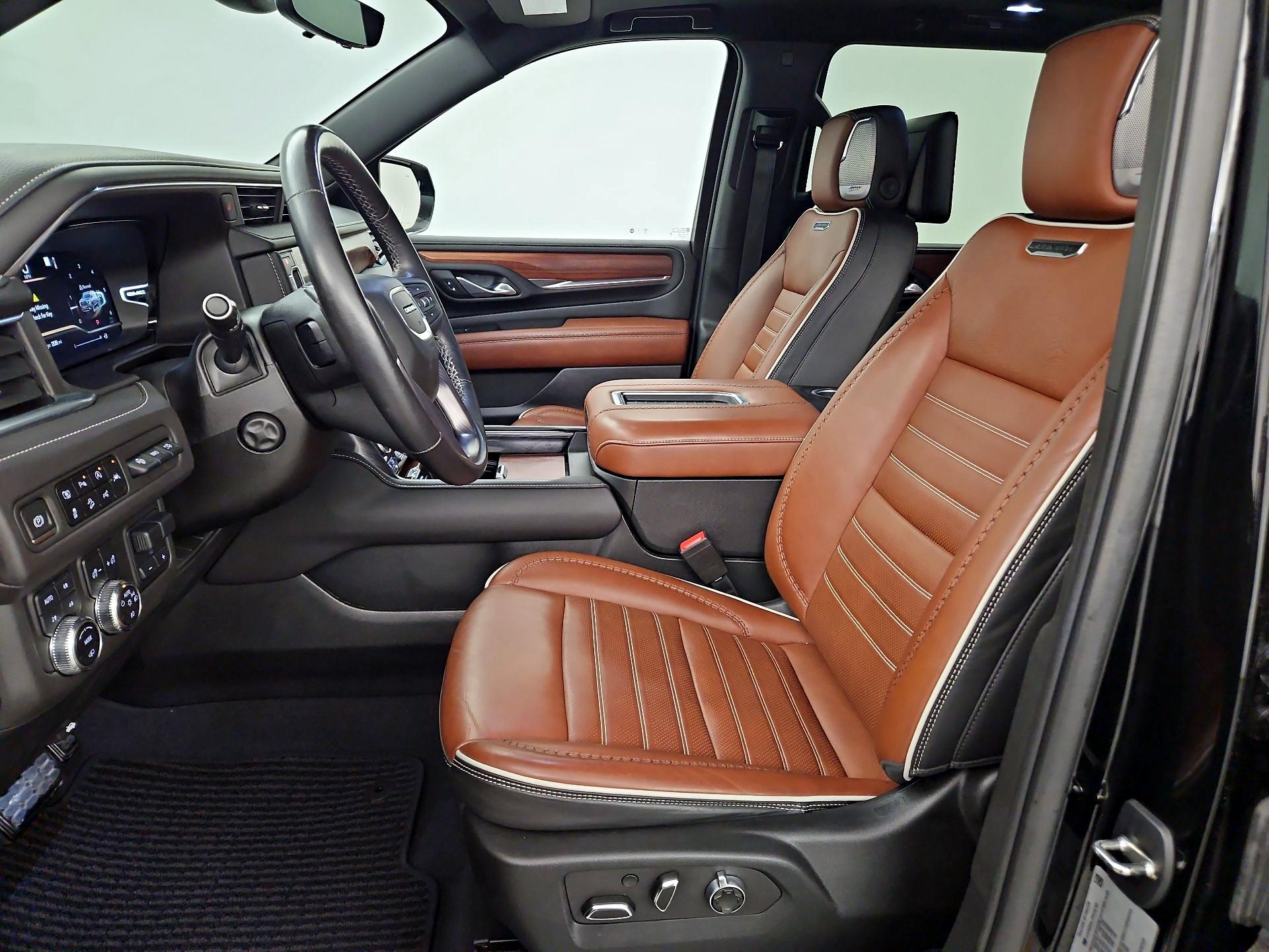 Thumbnail: 2023 GMC Yukon XL - 11