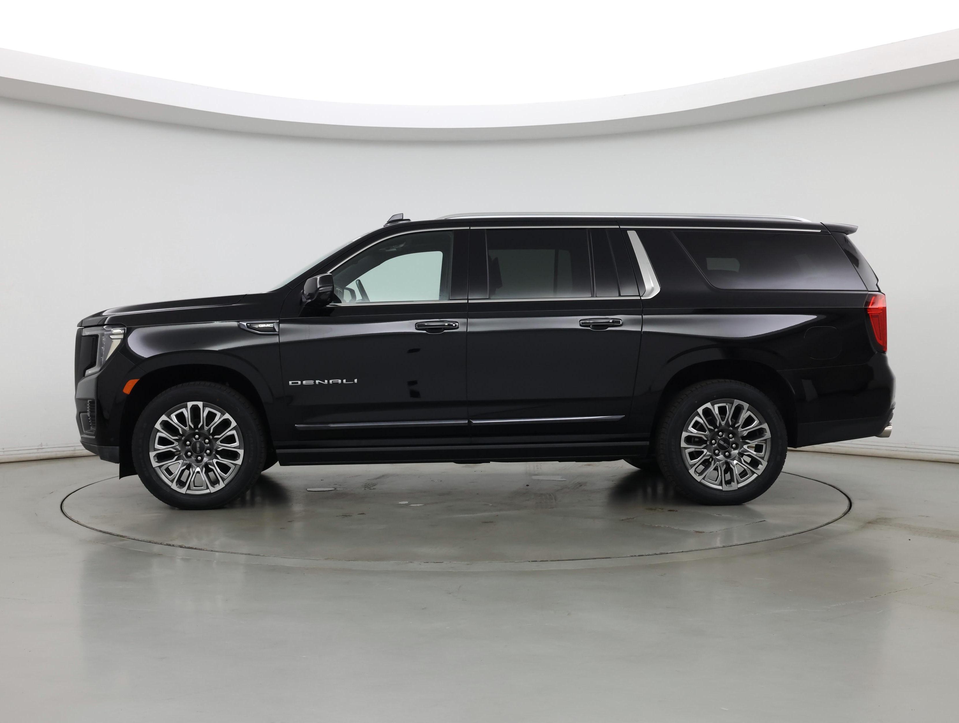 Thumbnail: 2023 GMC Yukon XL - 3