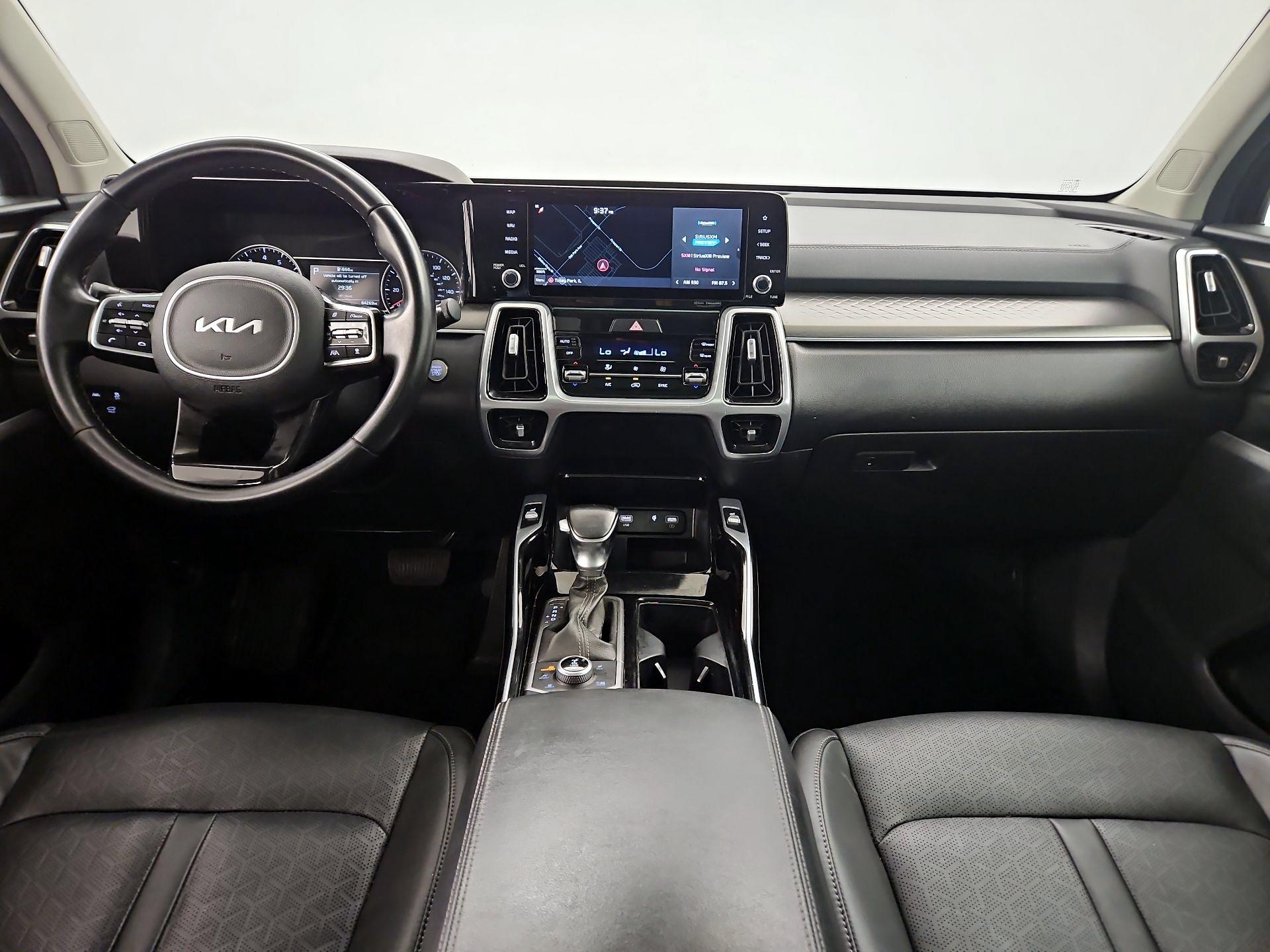 Thumbnail: 2022 Kia Sorento - 9
