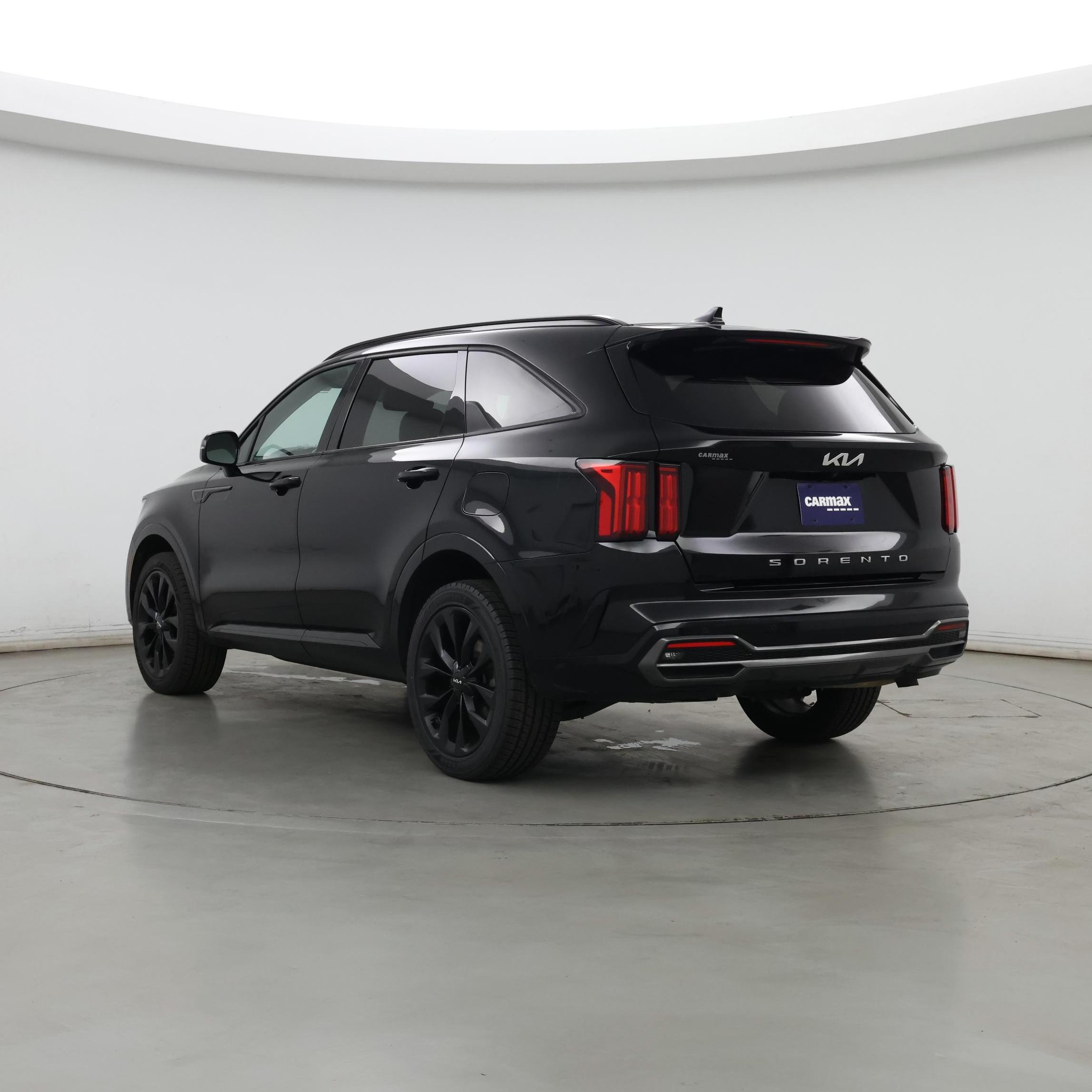 Thumbnail: 2022 Kia Sorento - 2
