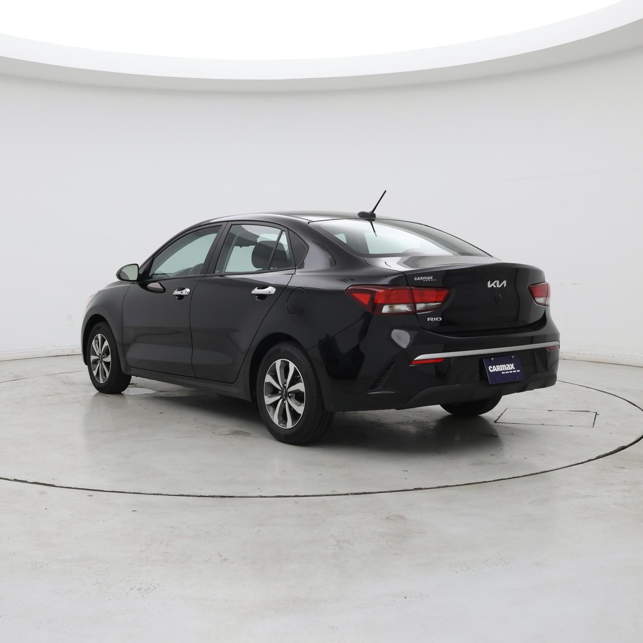 Thumbnail: 2023 Kia Rio - 2
