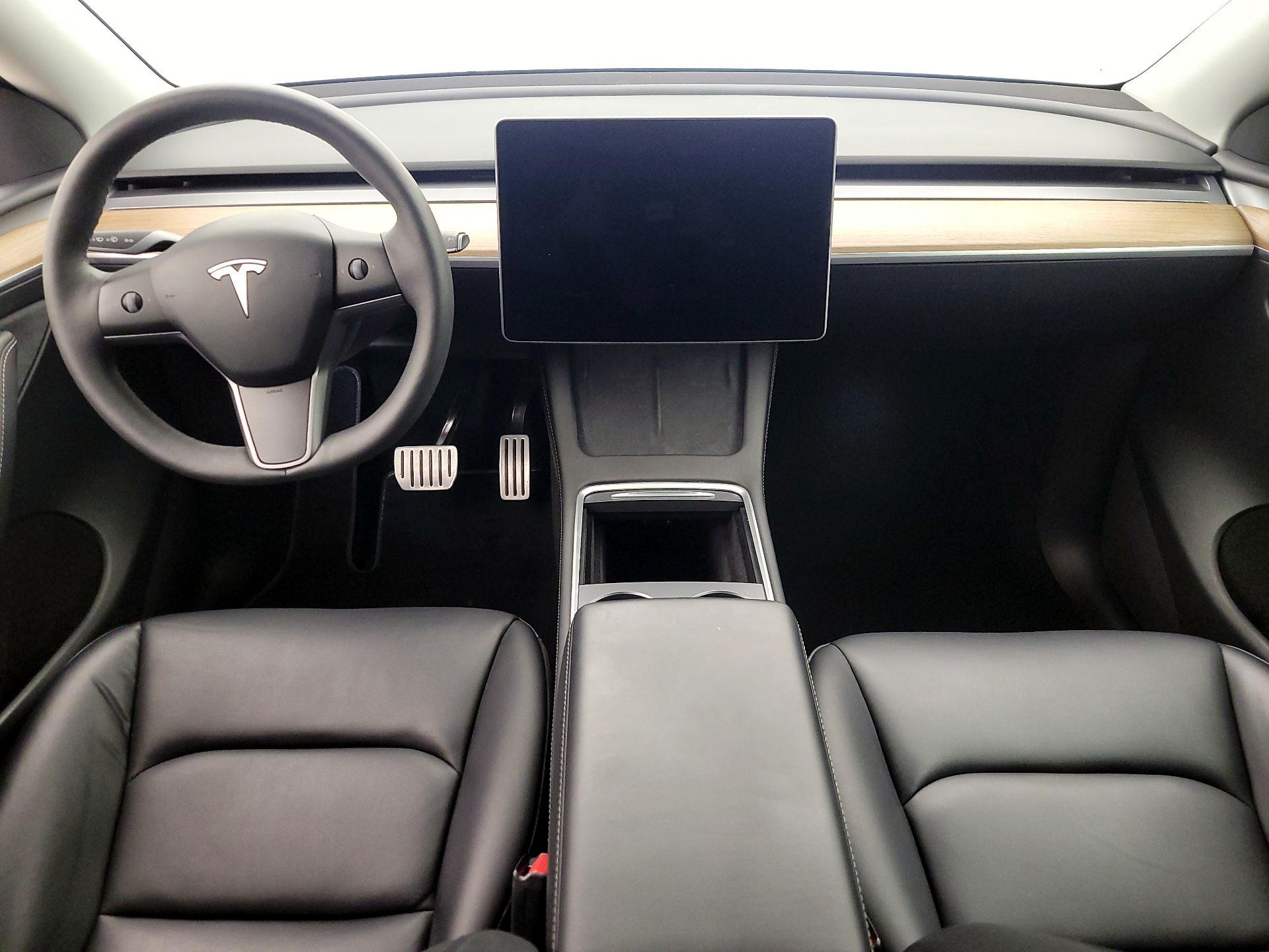Thumbnail: 2023 Tesla Model Y - 9