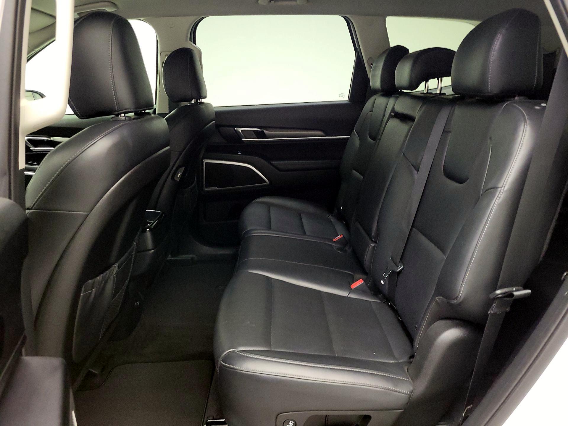 Thumbnail: 2021 Kia Telluride - 19