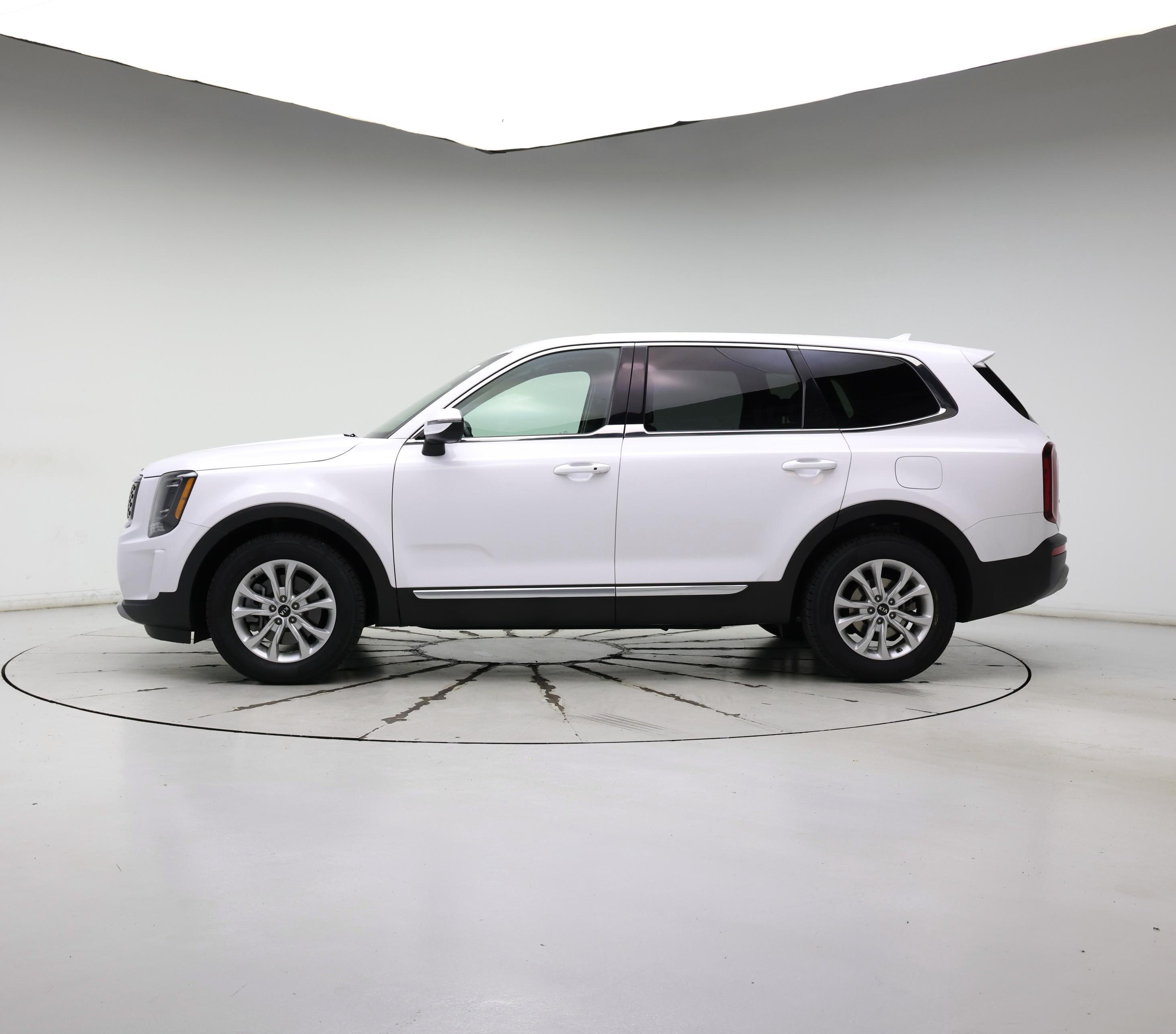 Thumbnail: 2021 Kia Telluride - 3