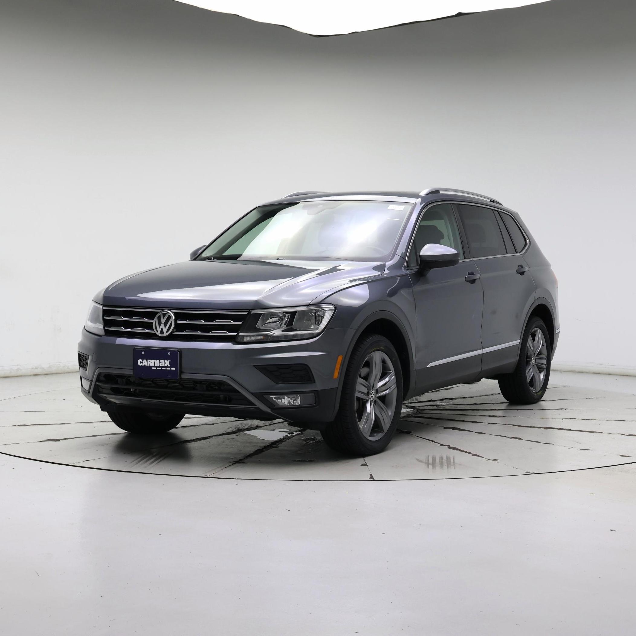 Thumbnail: 2020 Volkswagen Tiguan - 4