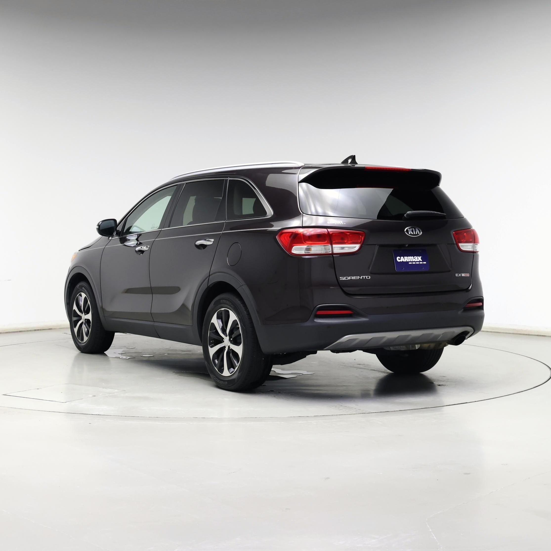 Thumbnail: 2017 Kia Sorento - 2