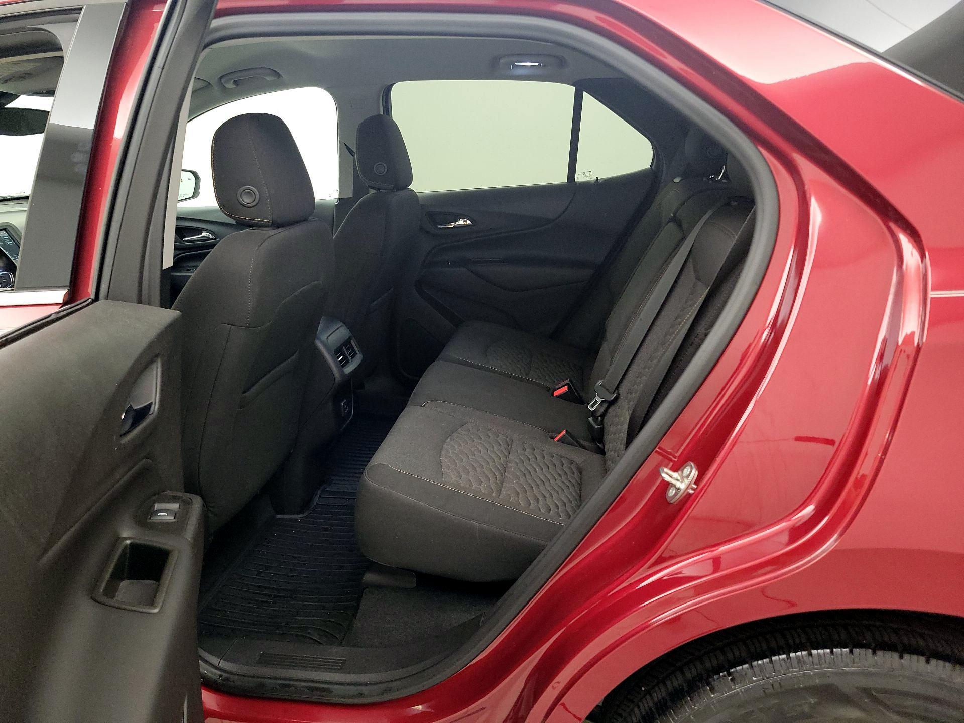 Thumbnail: 2019 Chevrolet Equinox - 19