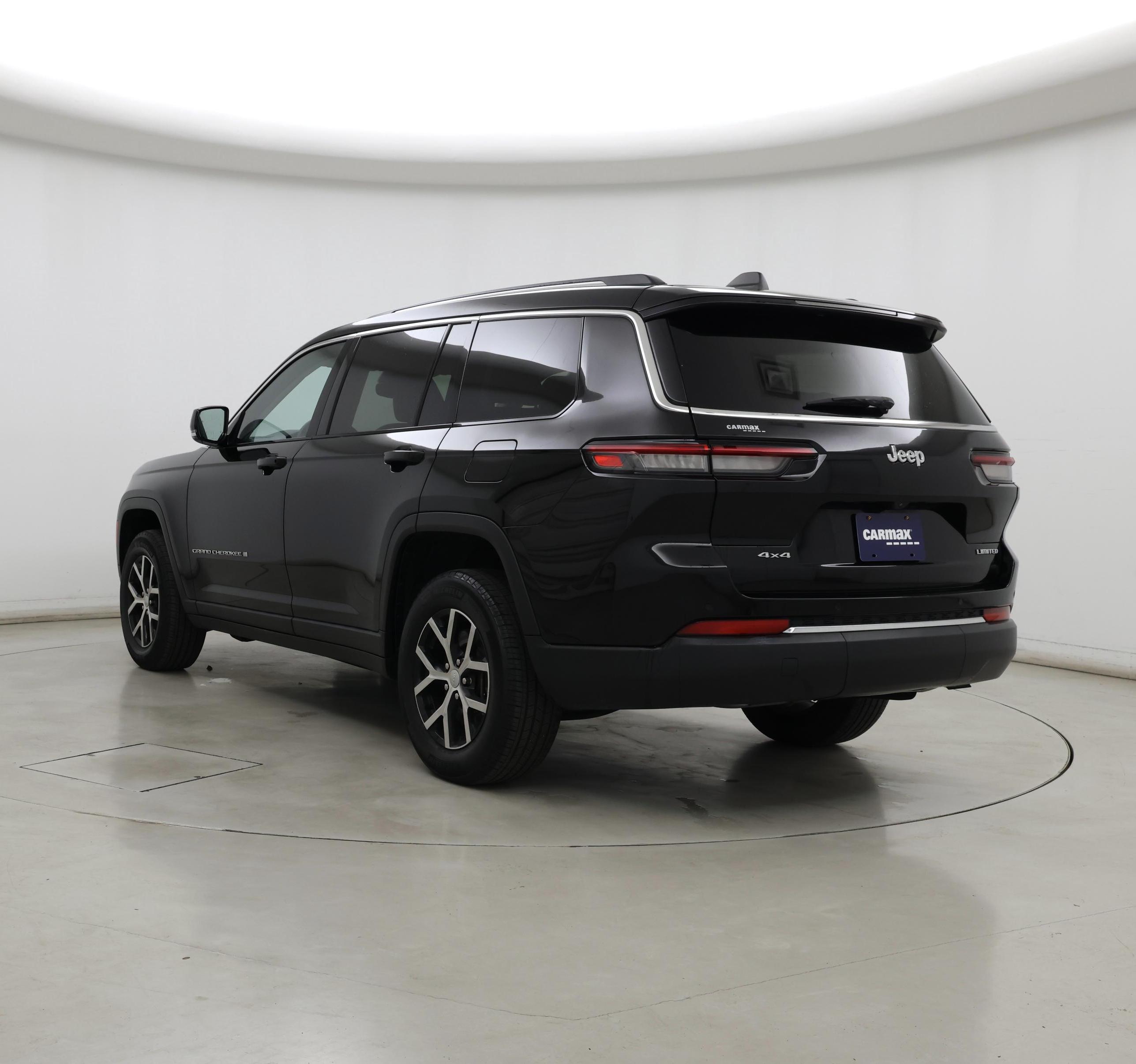 Thumbnail: 2023 Jeep Grand Cherokee L - 2