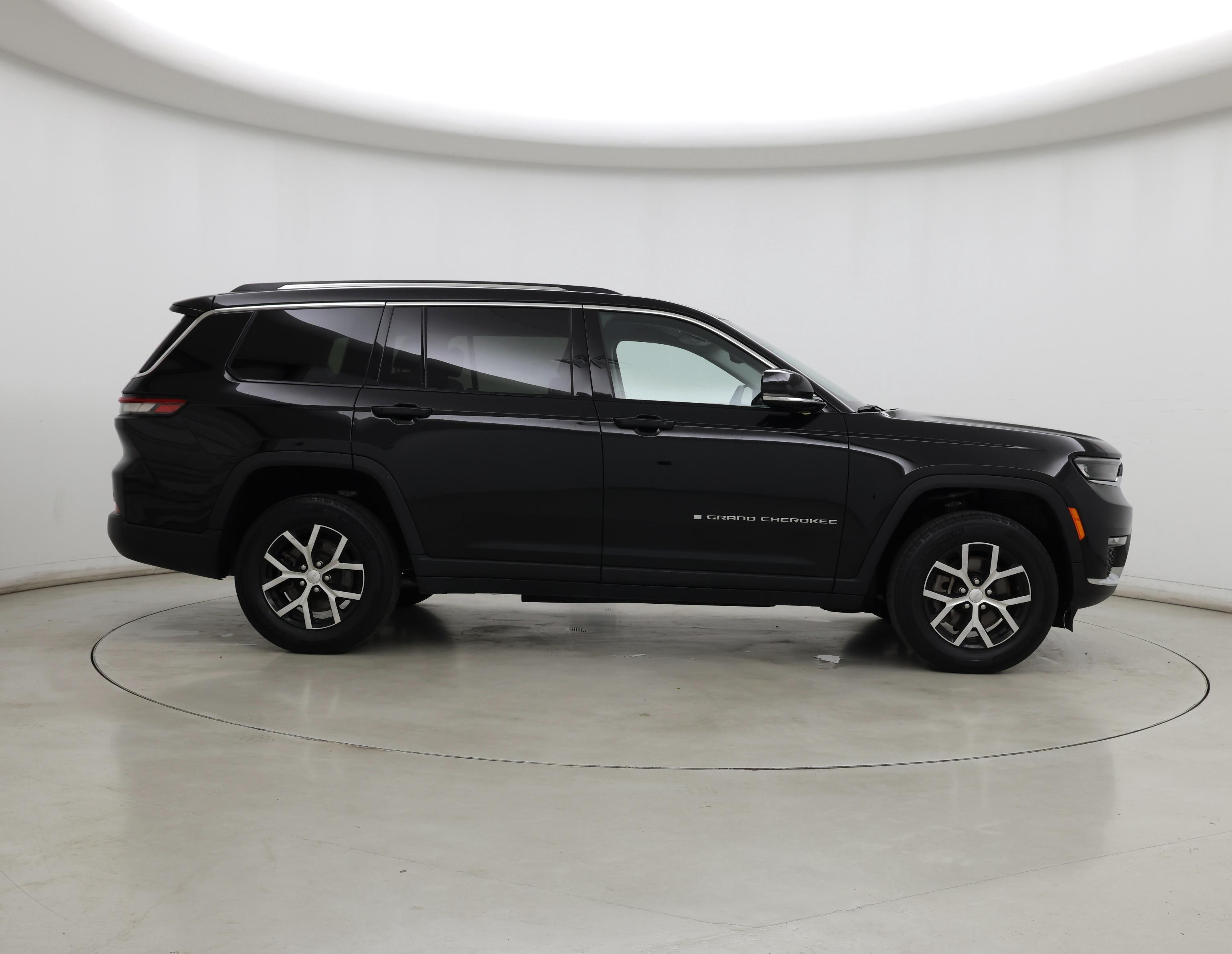 Thumbnail: 2023 Jeep Grand Cherokee L - 7