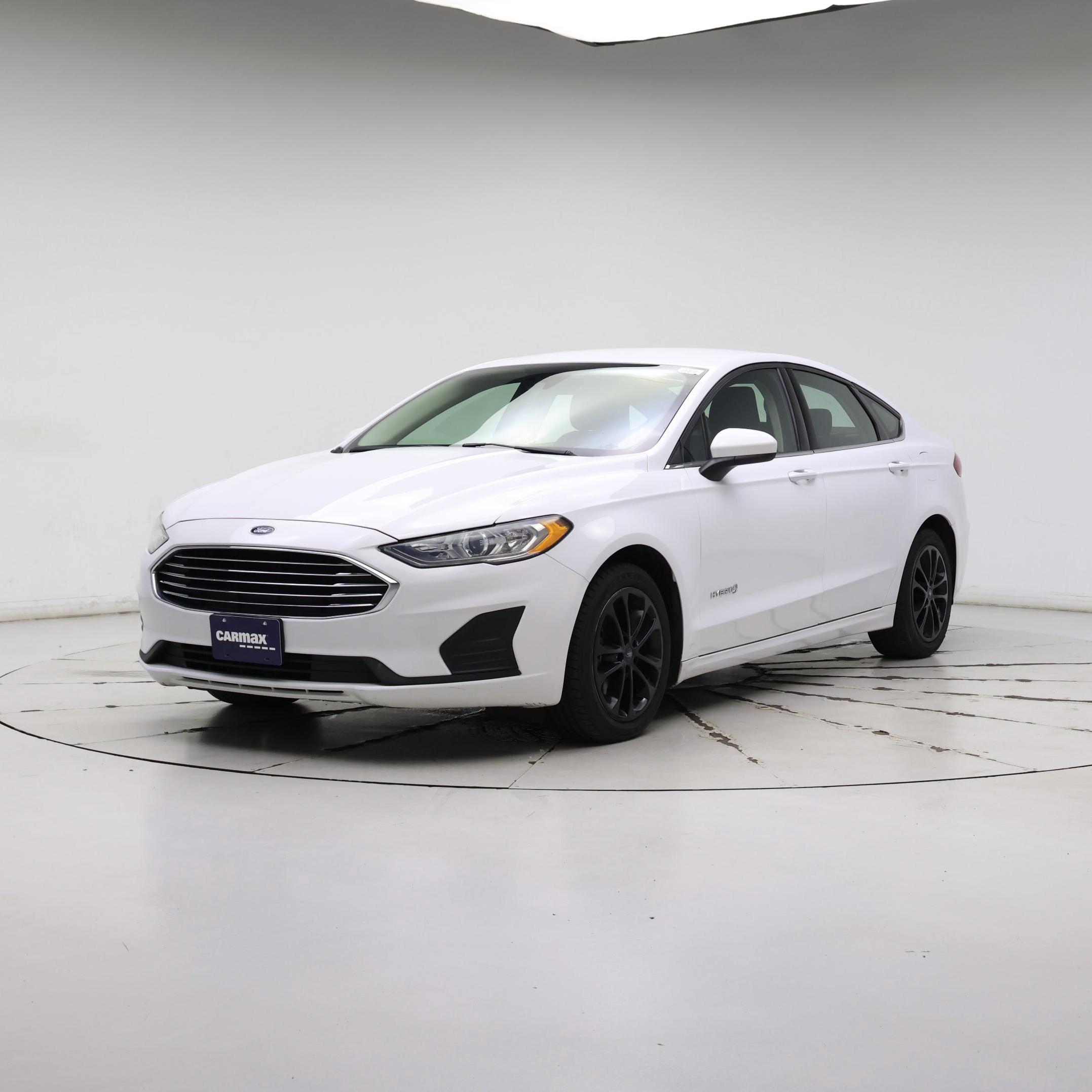 Thumbnail: 2019 Ford Fusion - 4