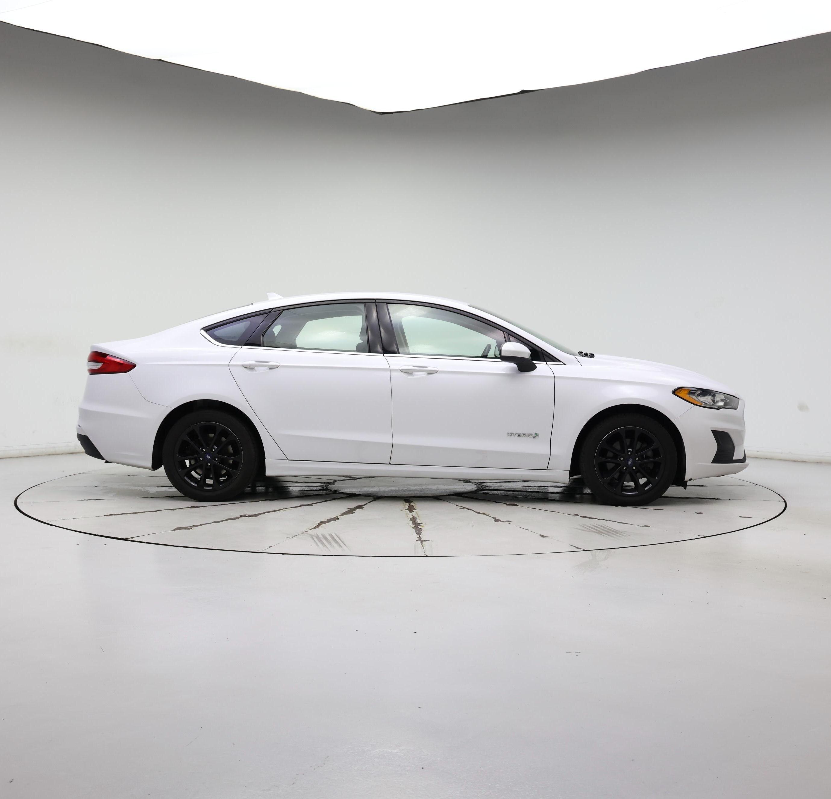 Thumbnail: 2019 Ford Fusion - 7