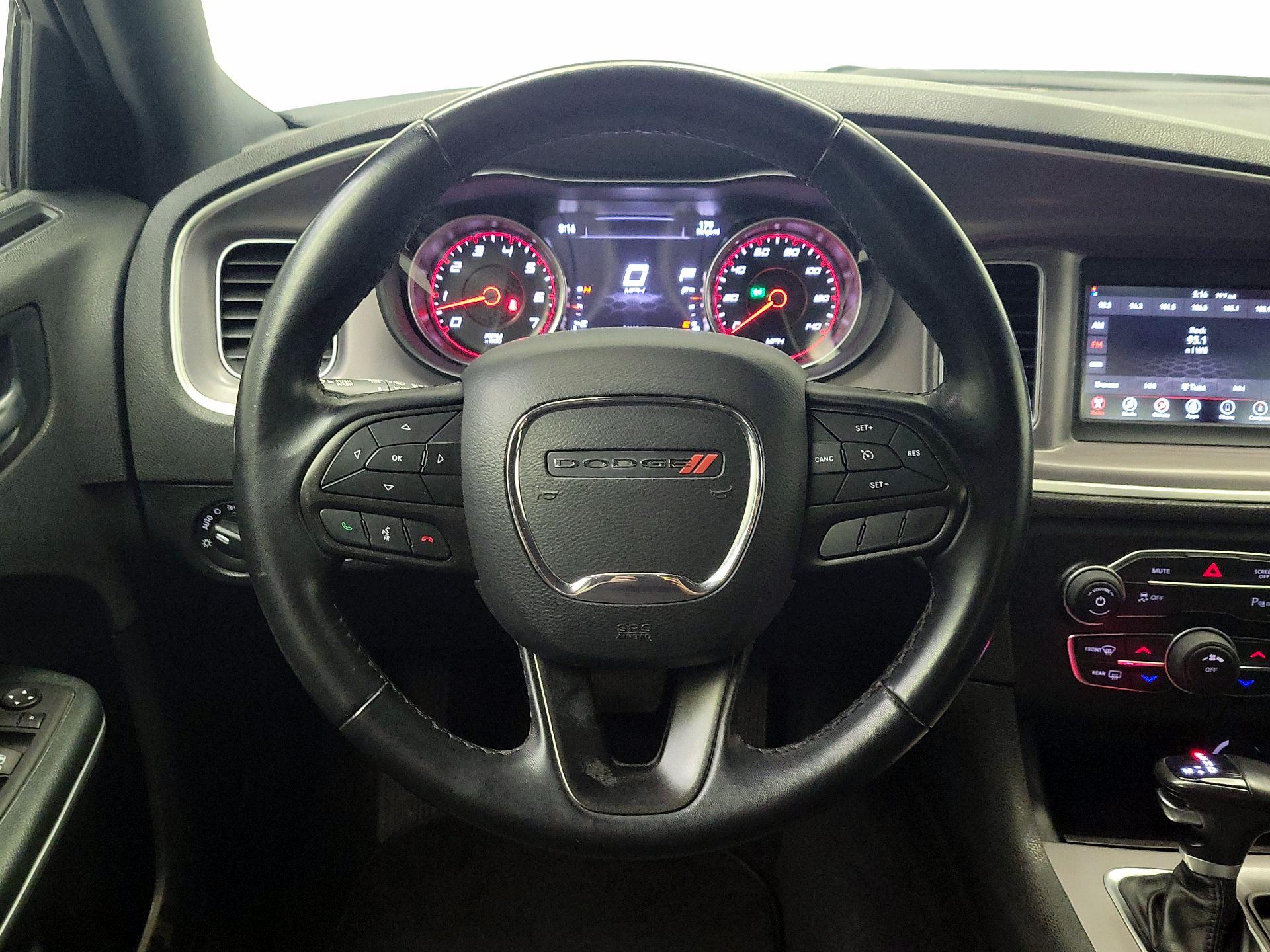 Thumbnail: 2022 Dodge Charger - 10