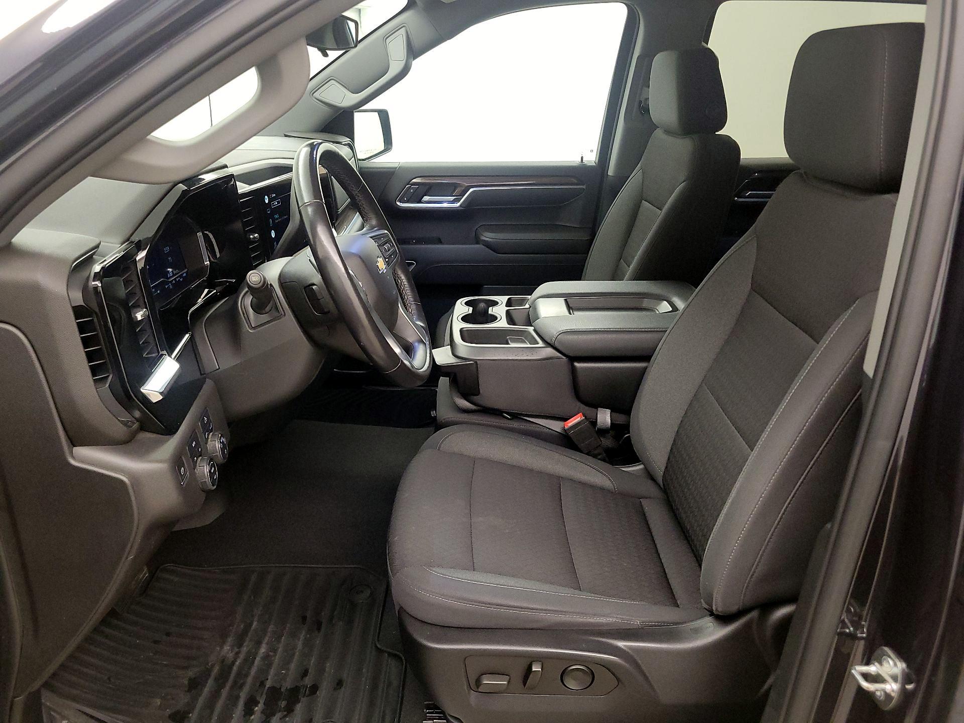 Thumbnail: 2022 Chevrolet Silverado 1500 - 11
