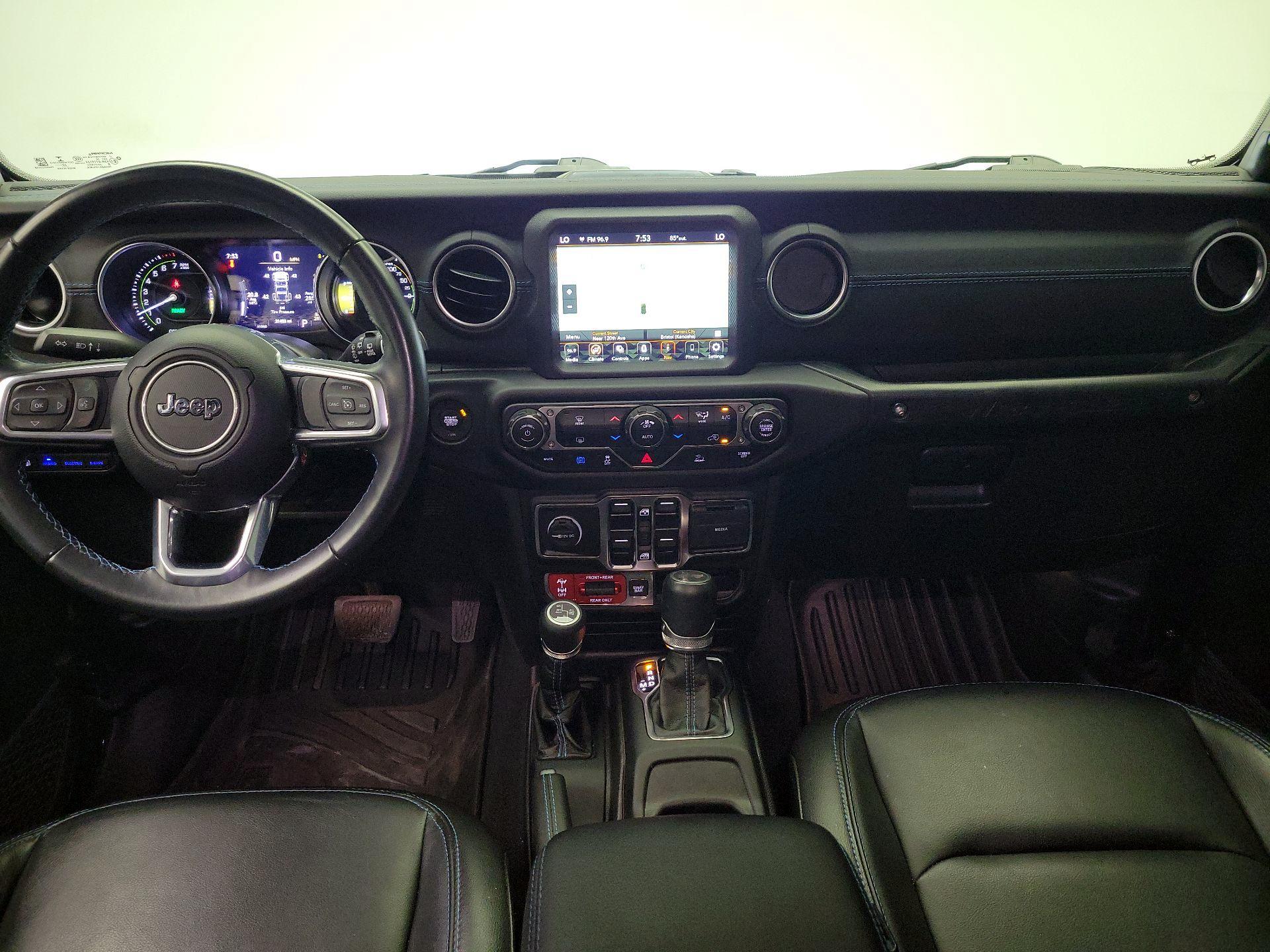 Thumbnail: 2022 Jeep Wrangler - 9