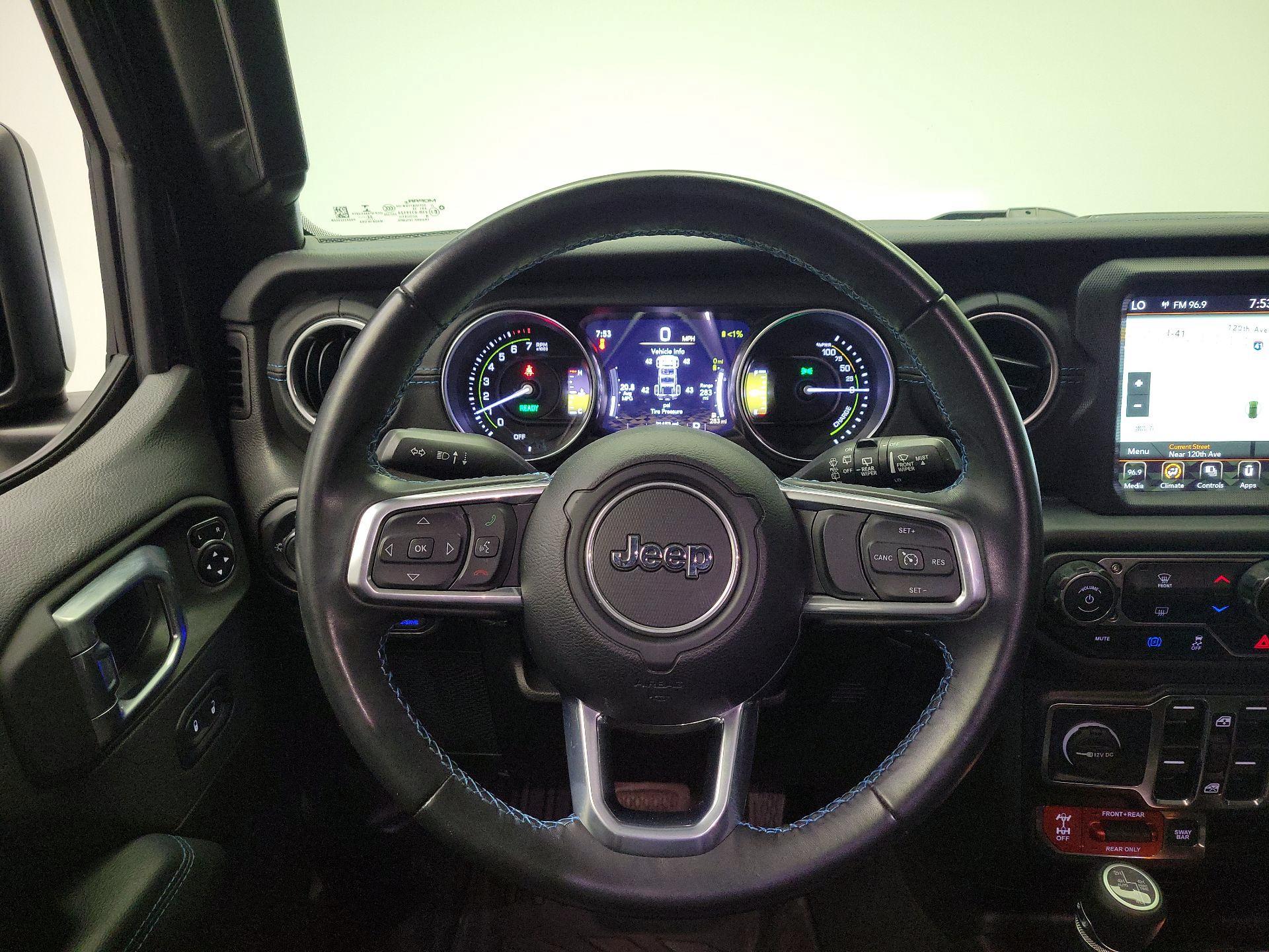 Thumbnail: 2022 Jeep Wrangler - 10