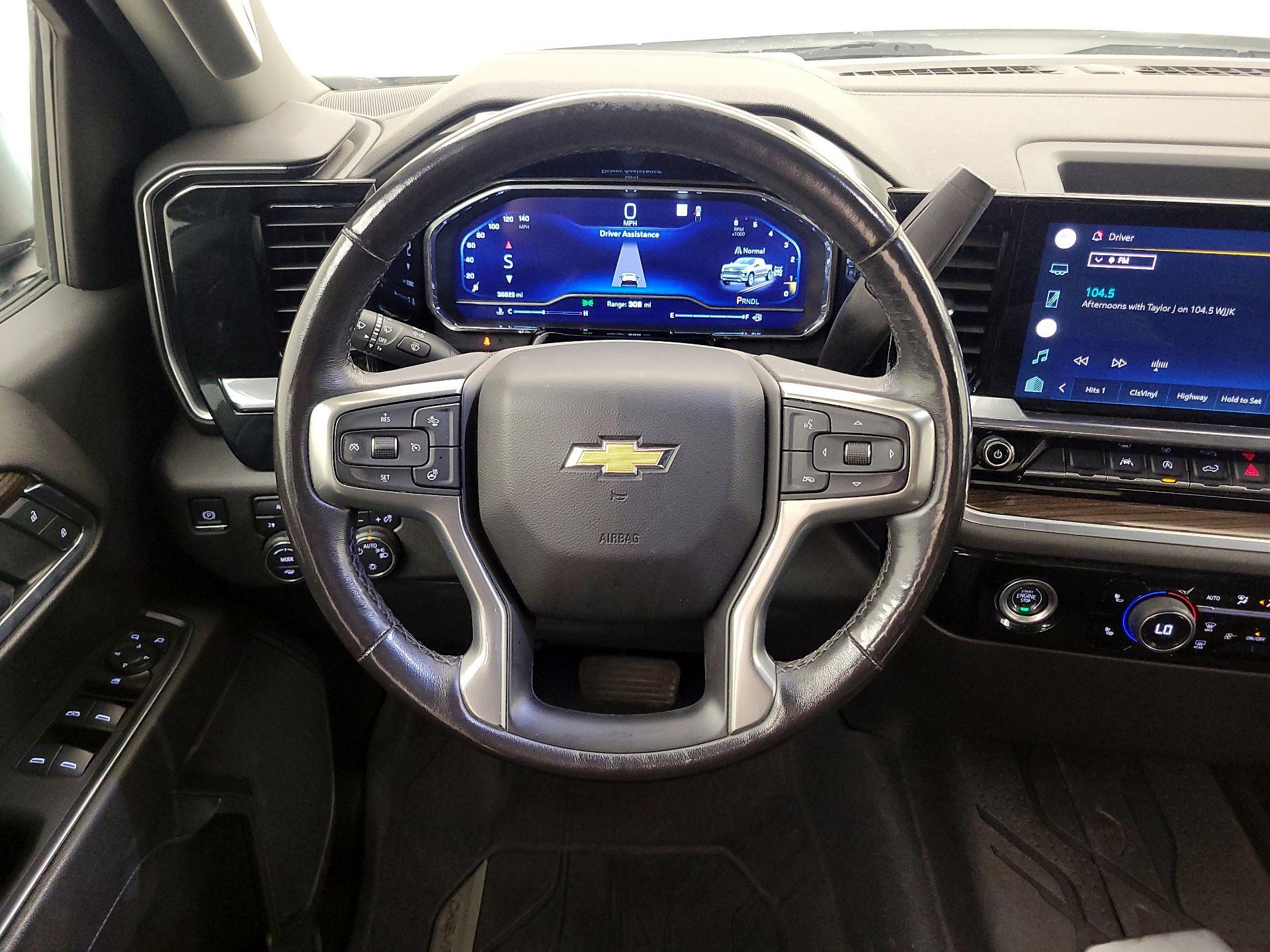 Thumbnail: 2022 Chevrolet Silverado 1500 - 10