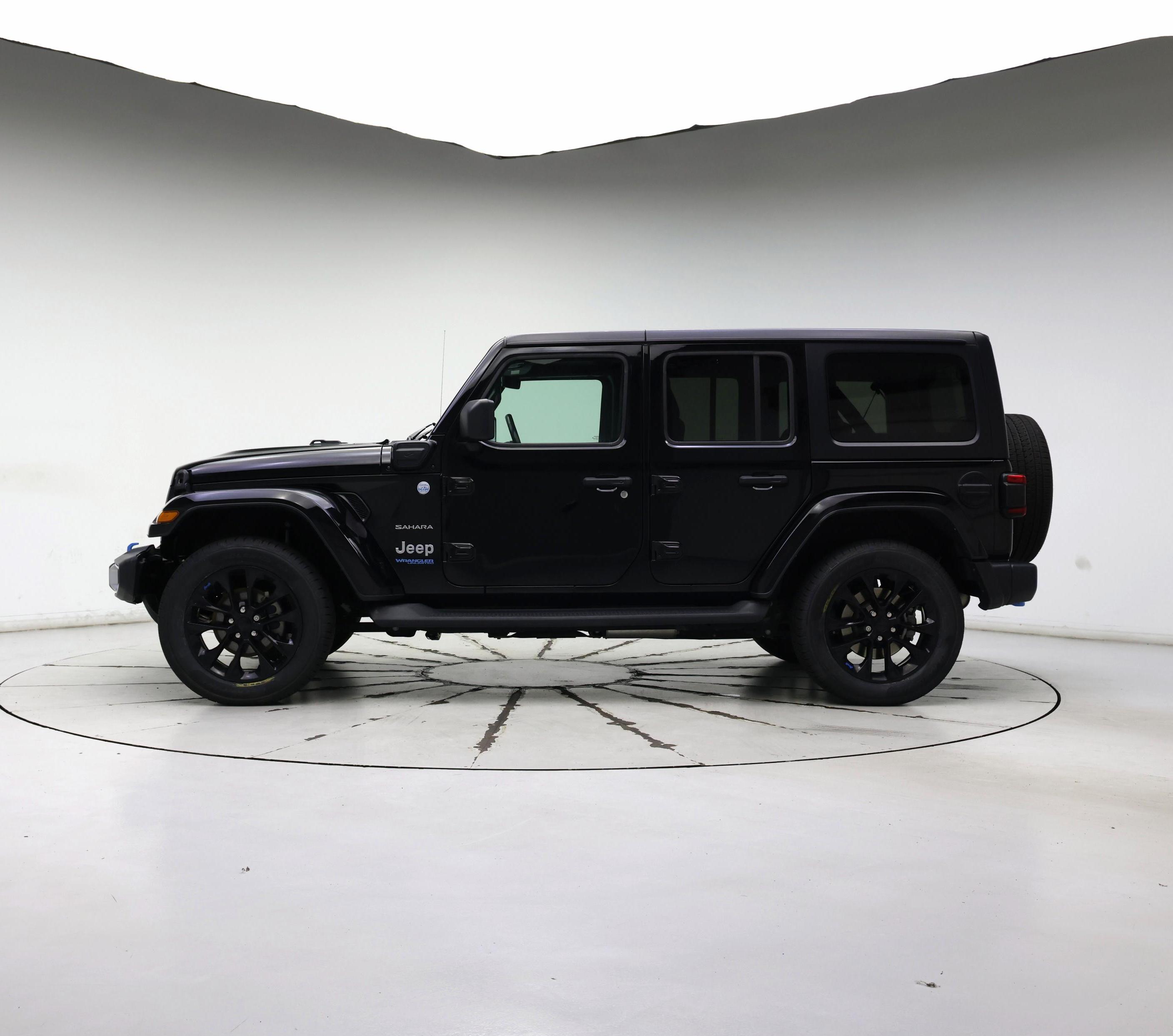 Thumbnail: 2022 Jeep Wrangler - 3