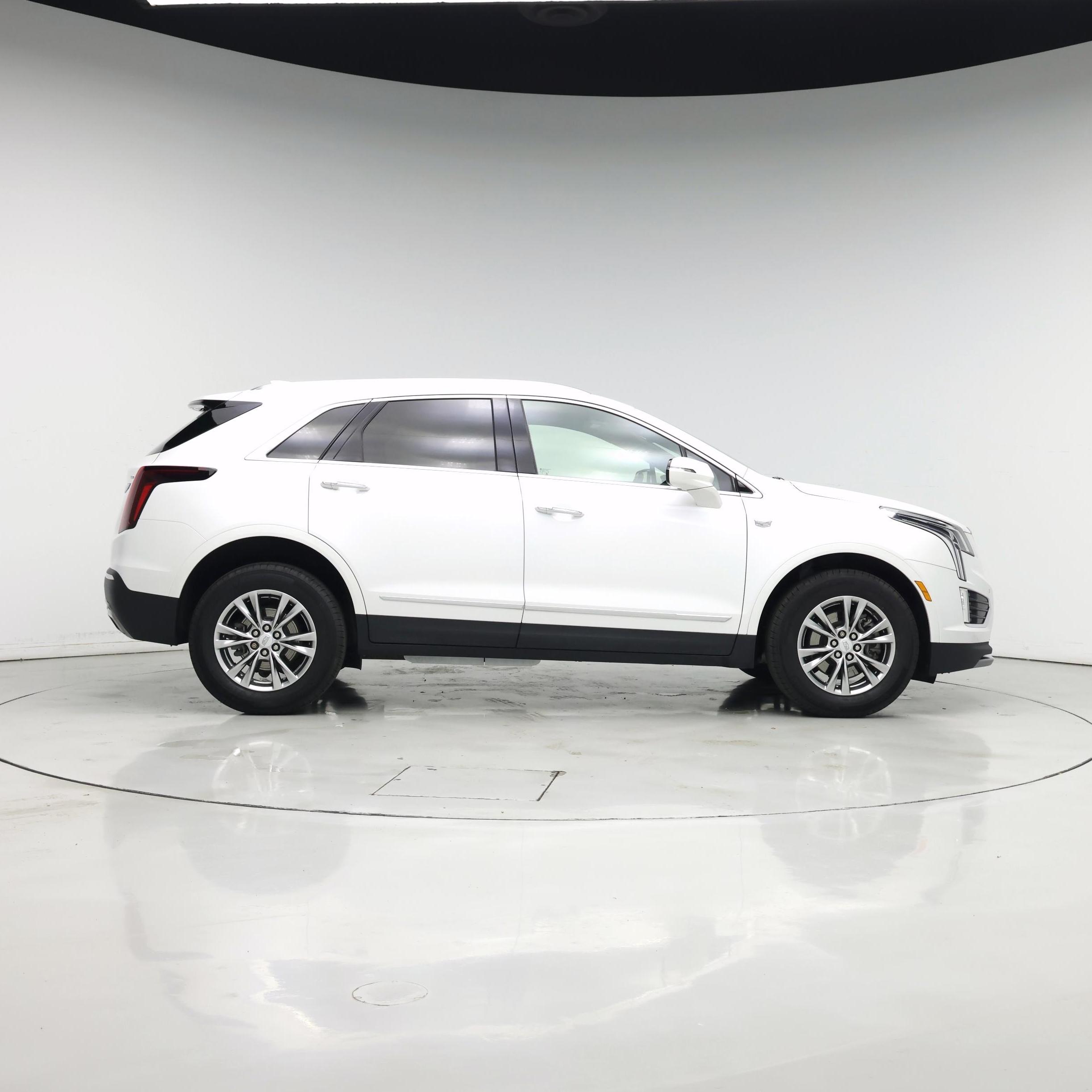 Thumbnail: 2023 Cadillac XT5 - 7