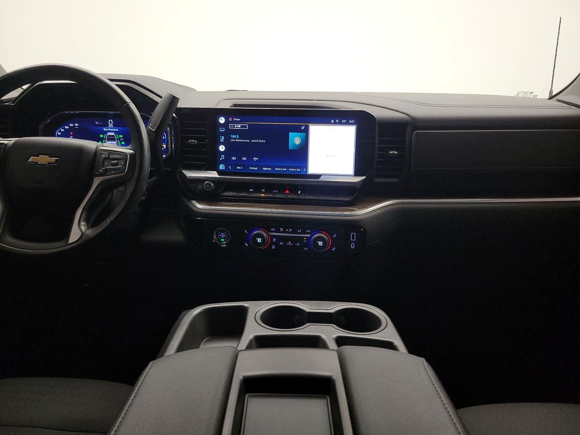 Thumbnail: 2022 Chevrolet Silverado 1500 - 9