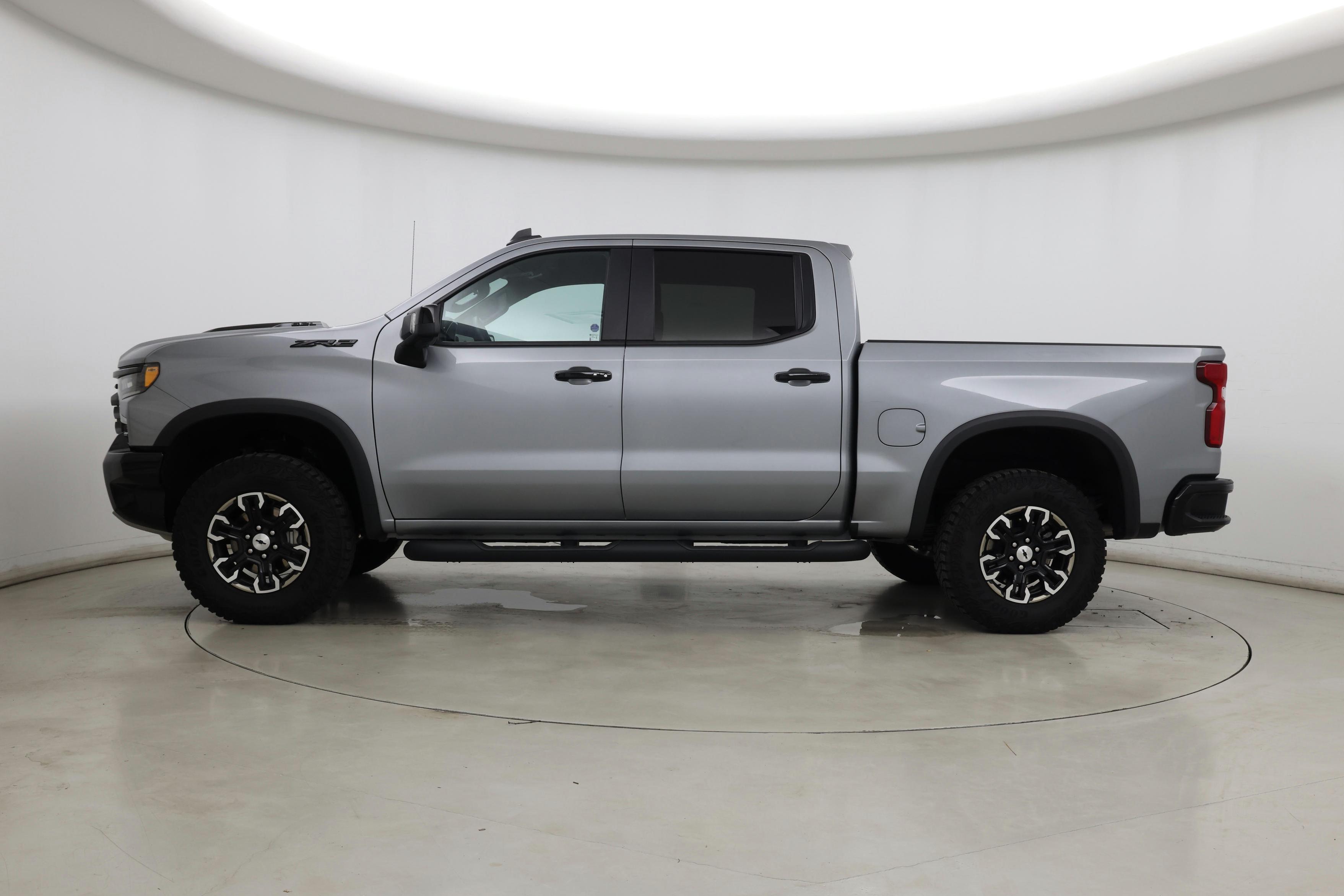 Thumbnail: 2024 Chevrolet Silverado 1500 - 3