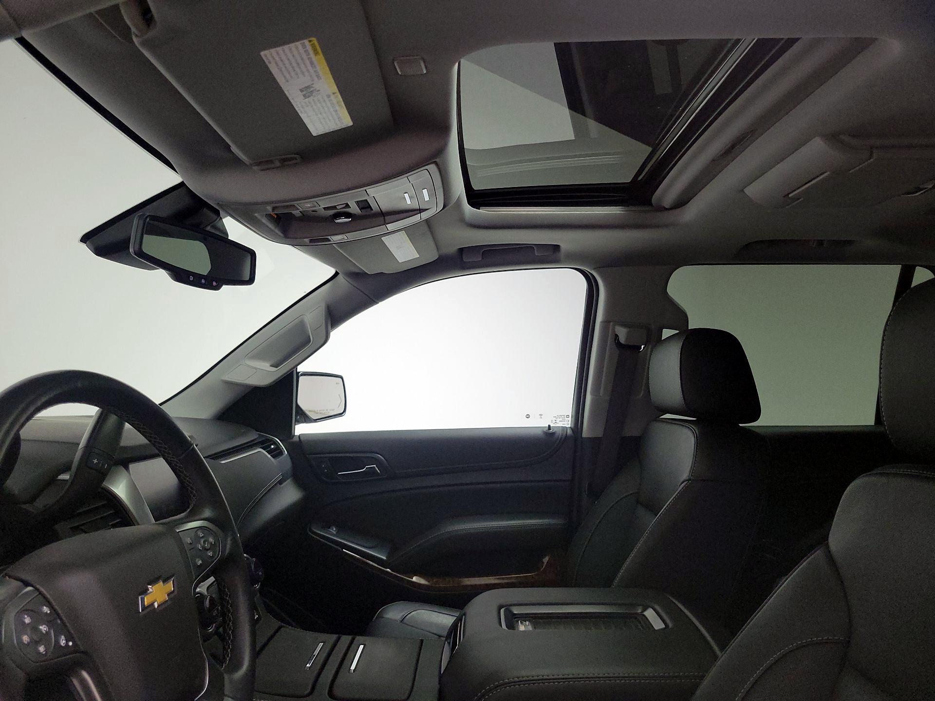 Thumbnail: 2020 Chevrolet Tahoe - 20