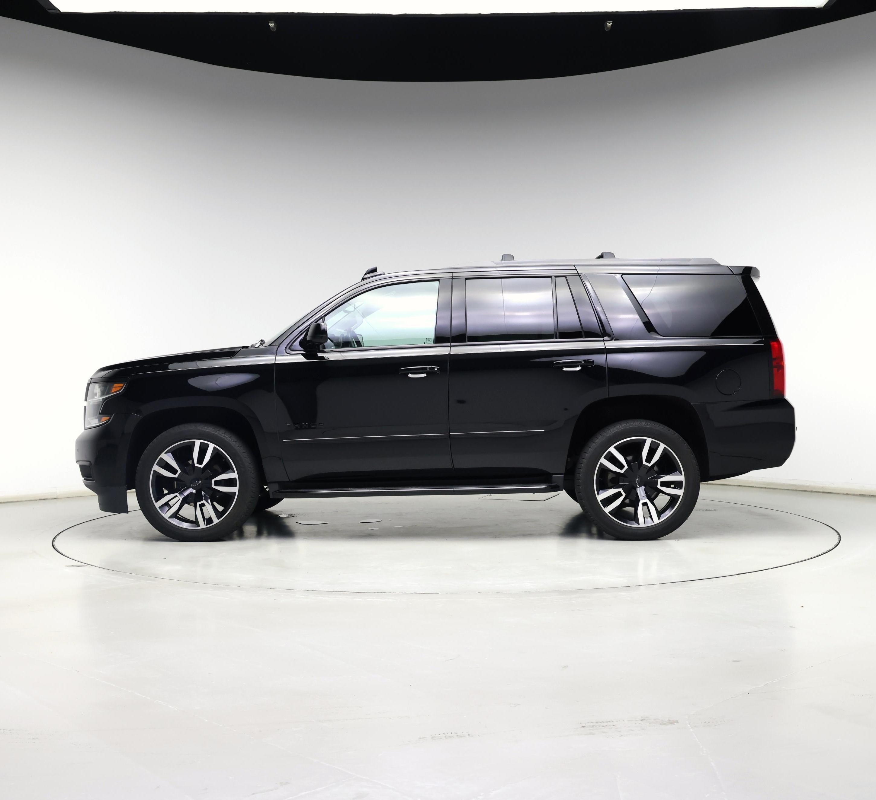 Thumbnail: 2020 Chevrolet Tahoe - 3
