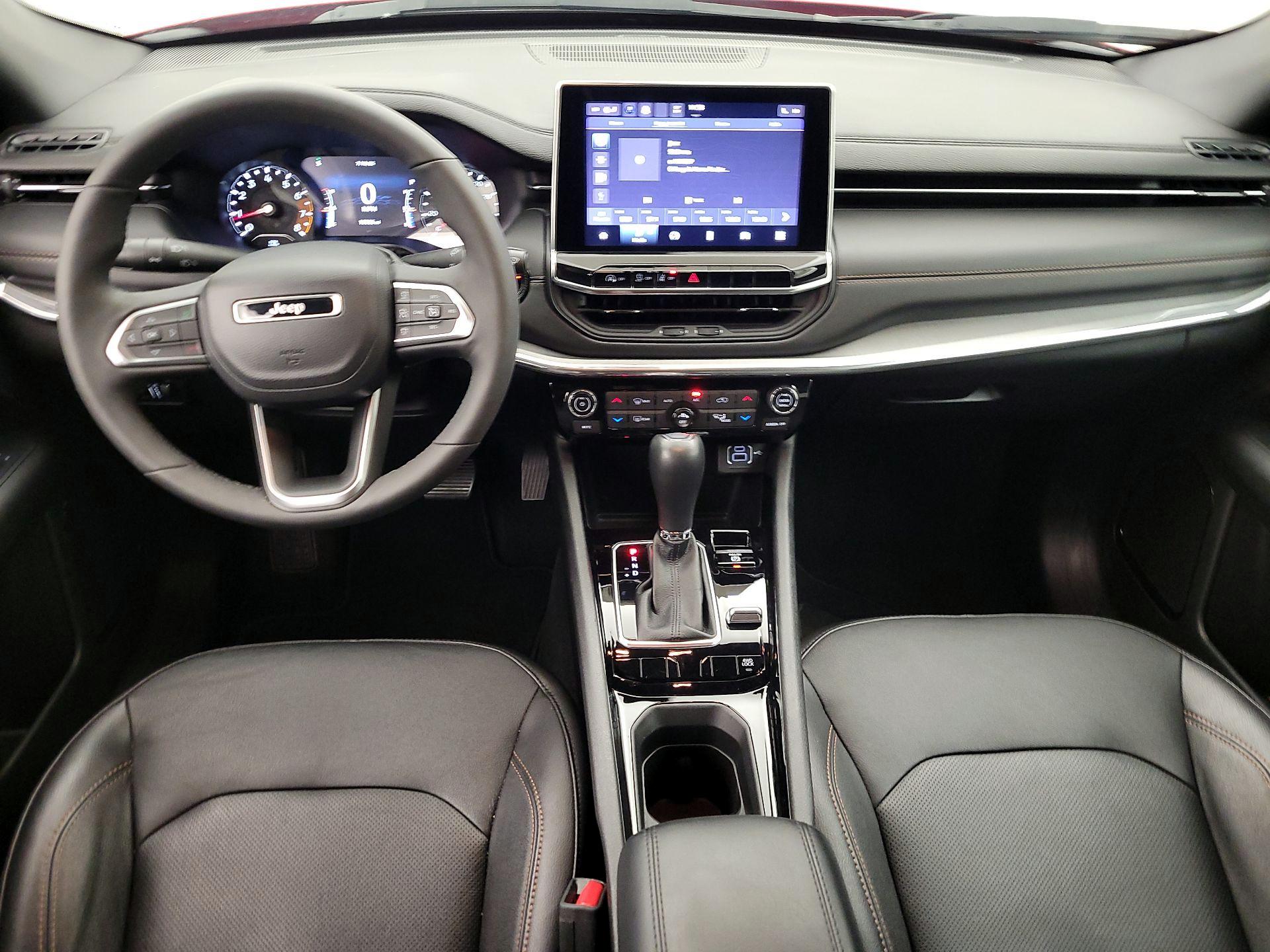 Thumbnail: 2023 Jeep Compass - 9