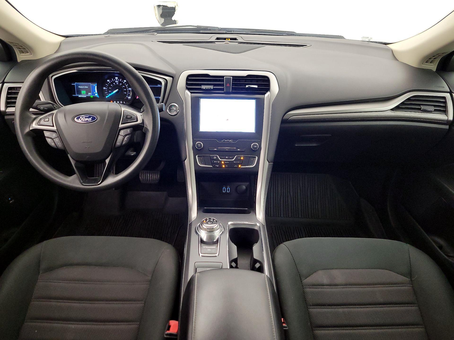Thumbnail: 2020 Ford Fusion - 9