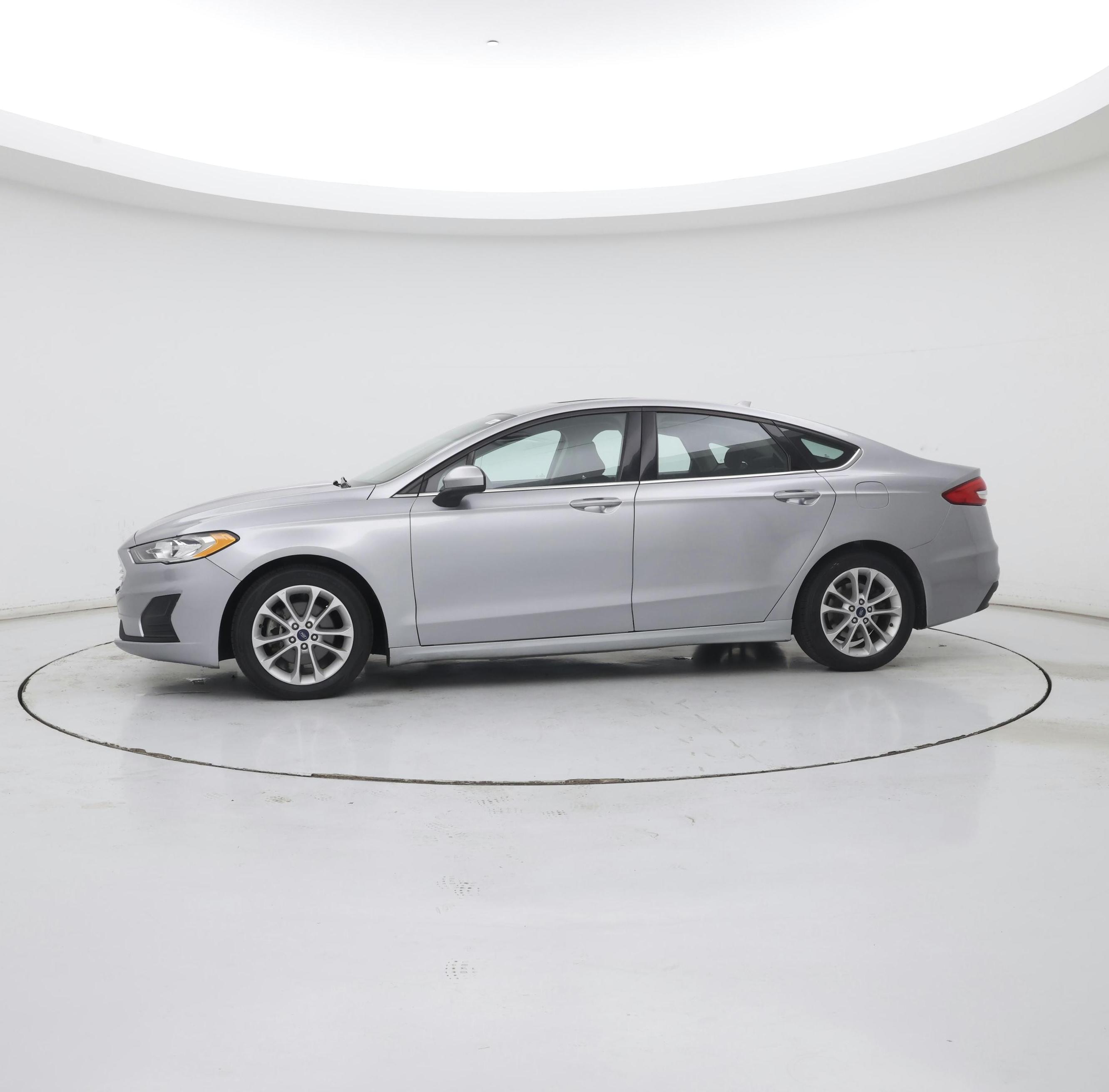 Thumbnail: 2020 Ford Fusion - 3