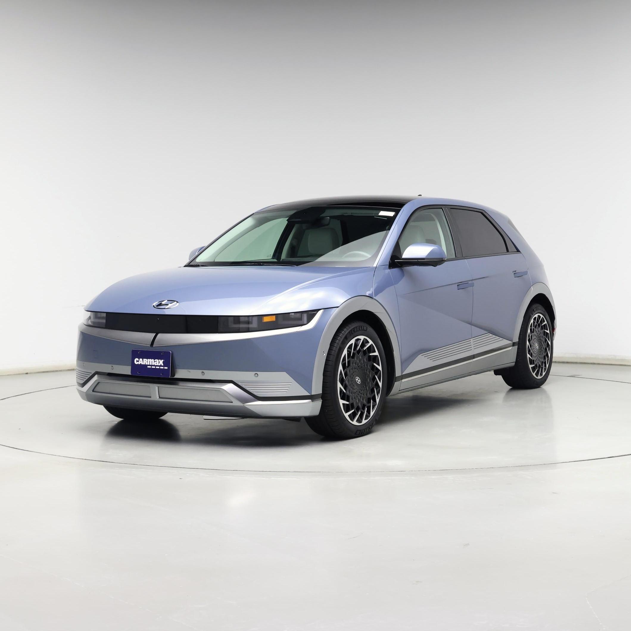 Thumbnail: 2023 Hyundai Ioniq 5 - 4