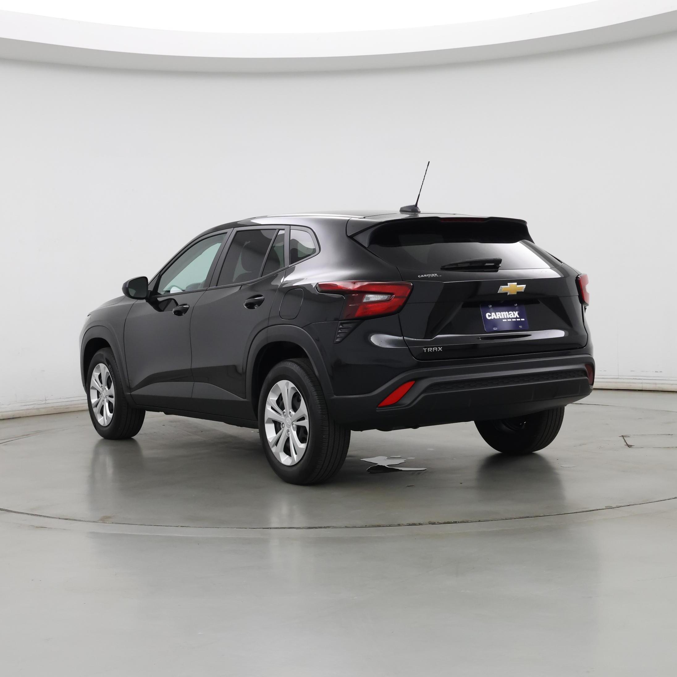 Thumbnail: 2024 Chevrolet Trax - 2