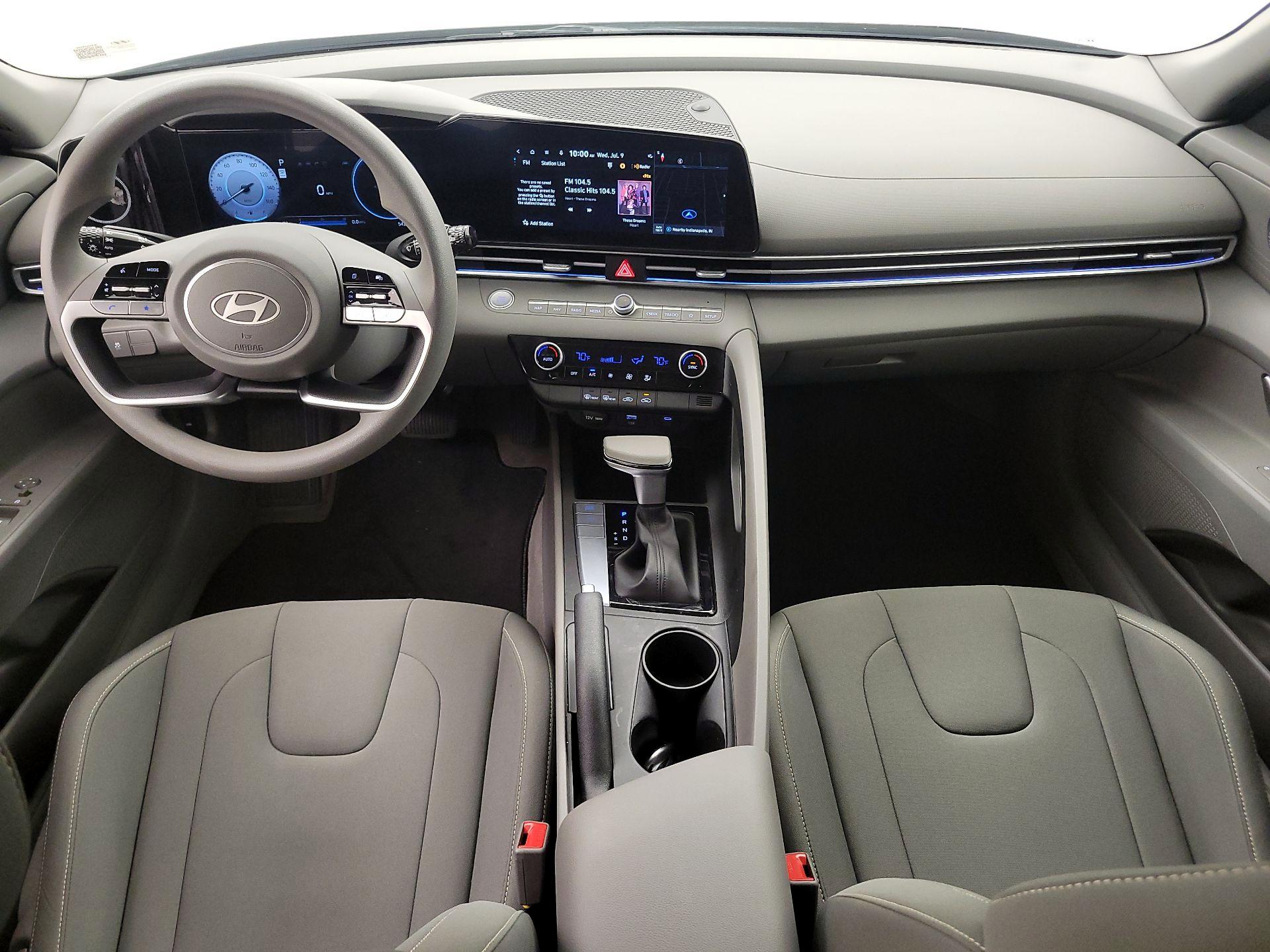 Thumbnail: 2024 Hyundai Elantra - 9