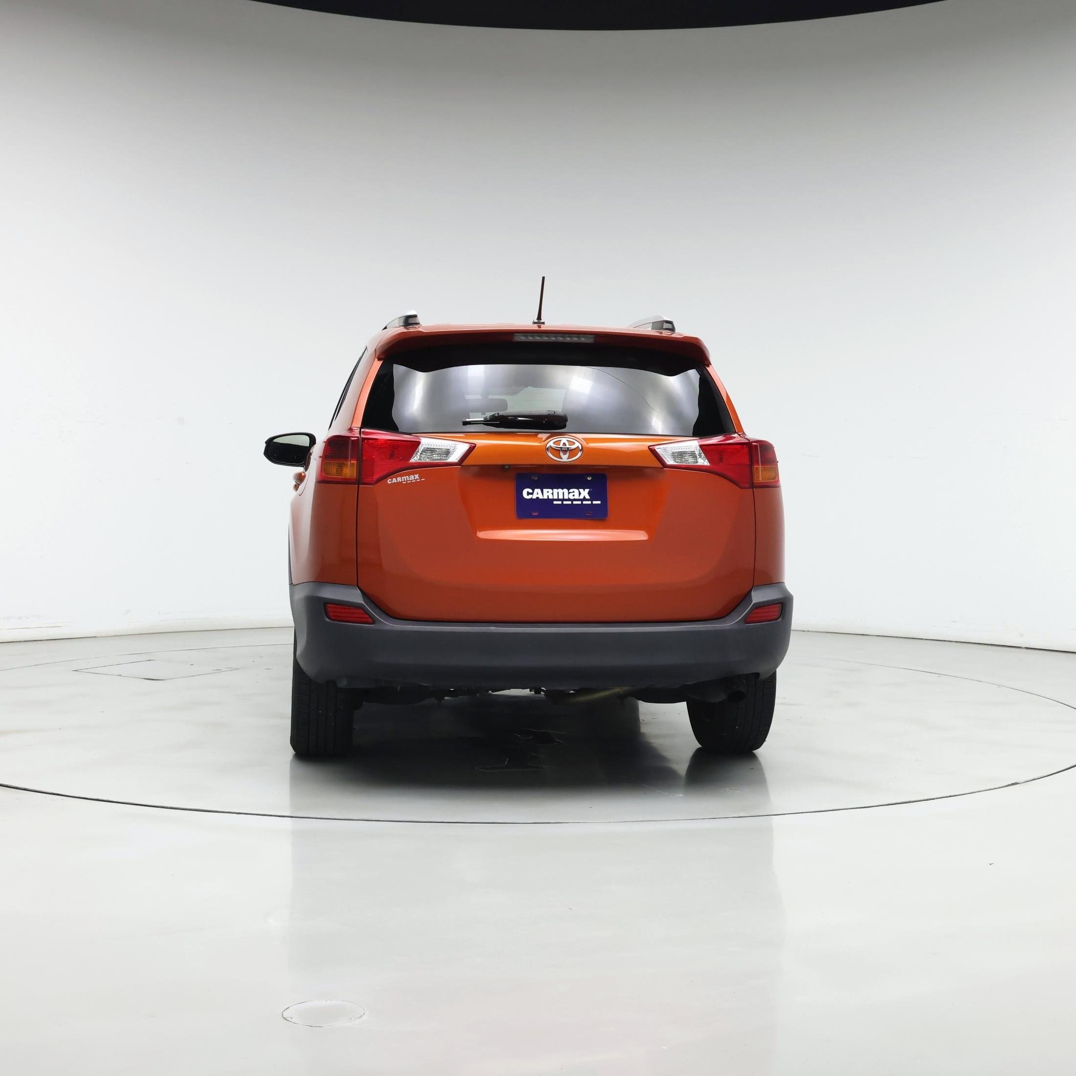 Thumbnail: 2015 Toyota RAV4 - 6