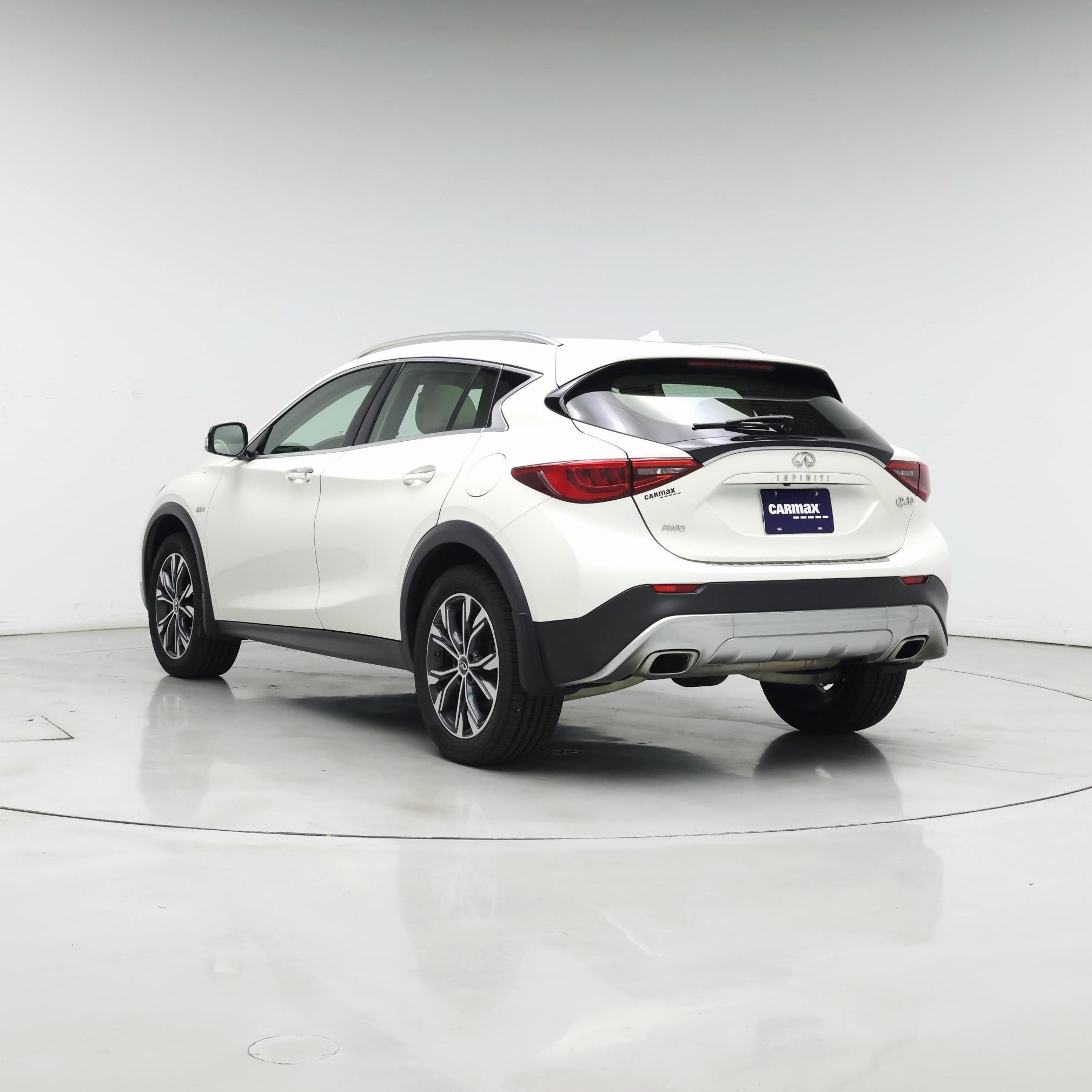 Thumbnail: 2018 INFINITI QX30 - 2