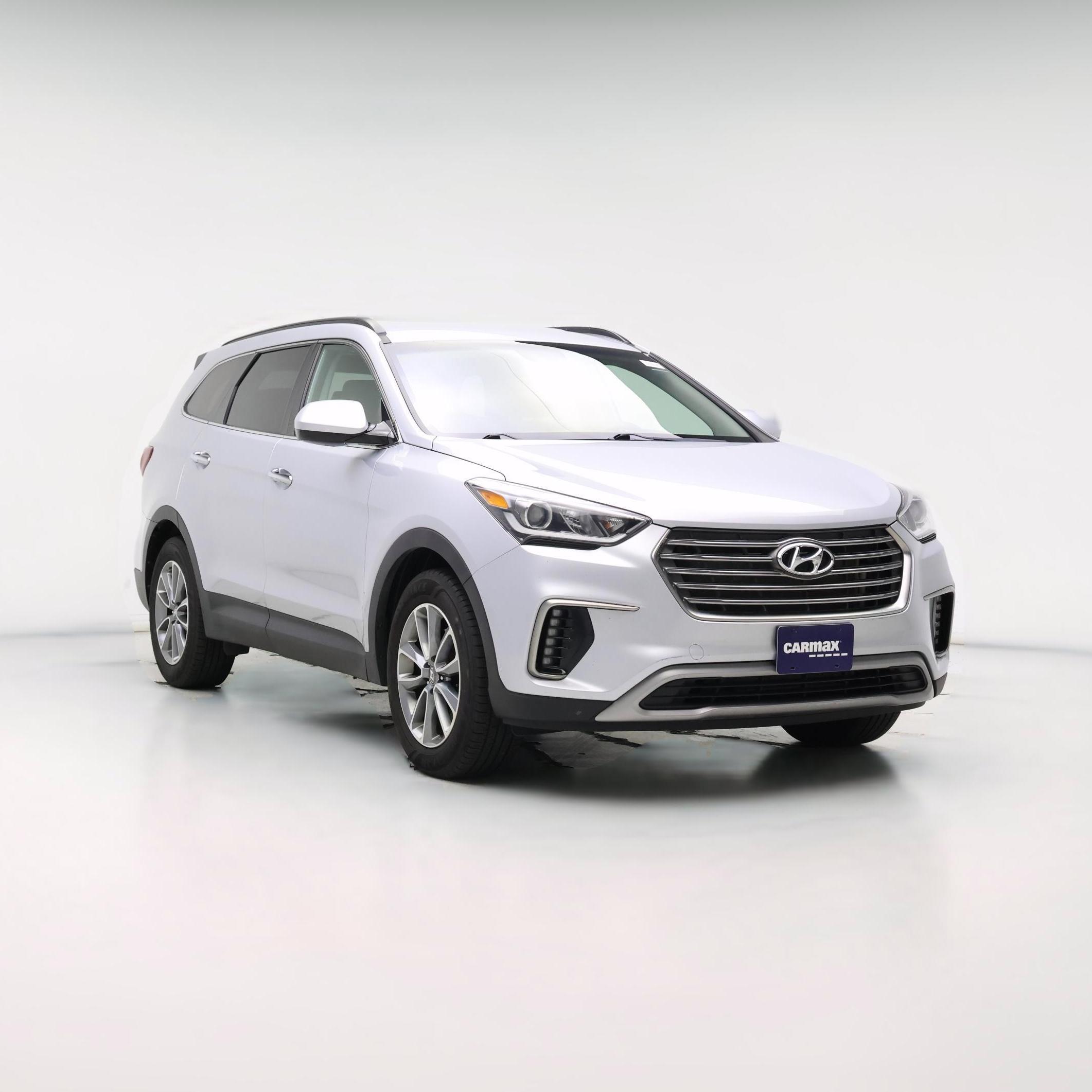 Thumbnail: 2017 Hyundai Santa Fe - 1