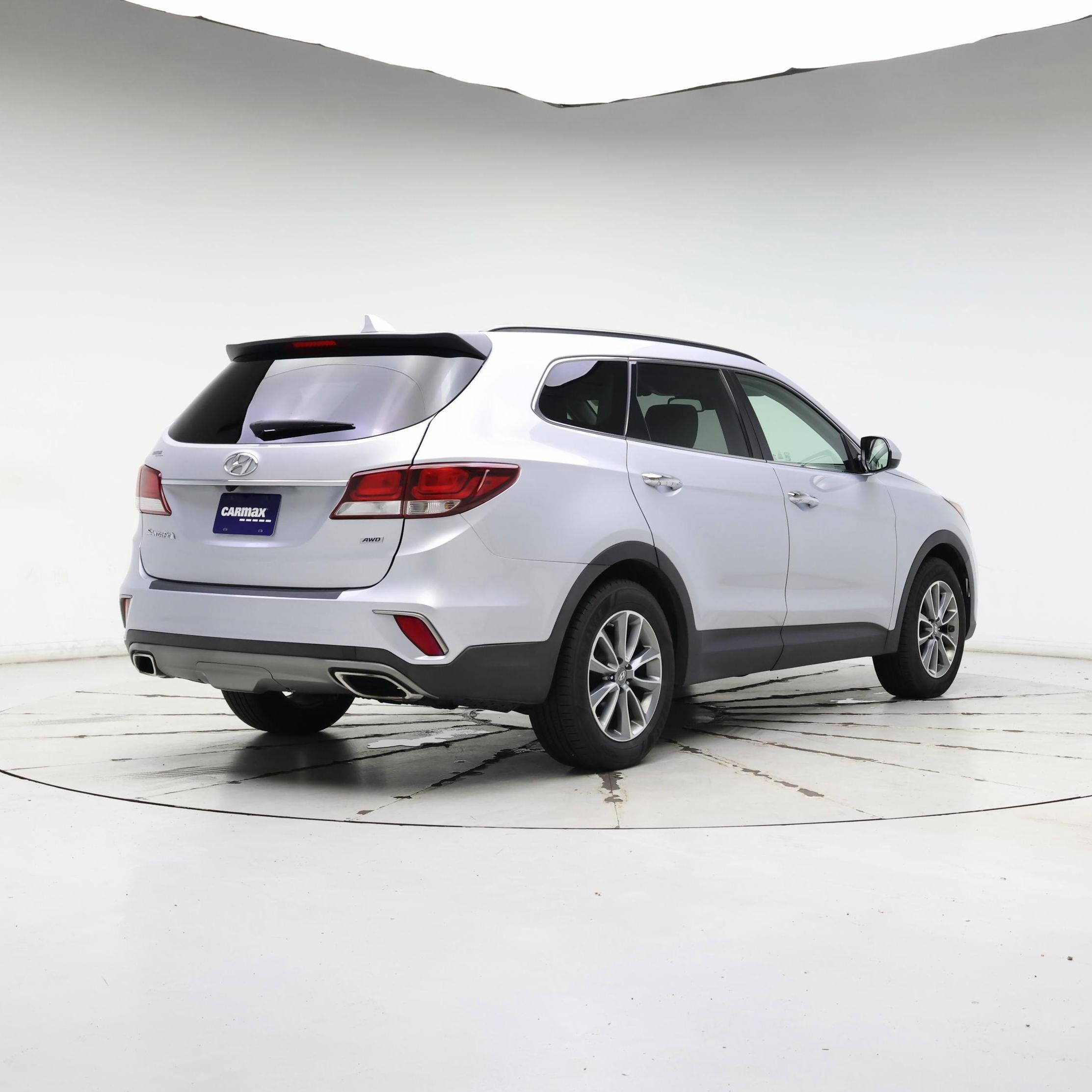 Thumbnail: 2017 Hyundai Santa Fe - 8