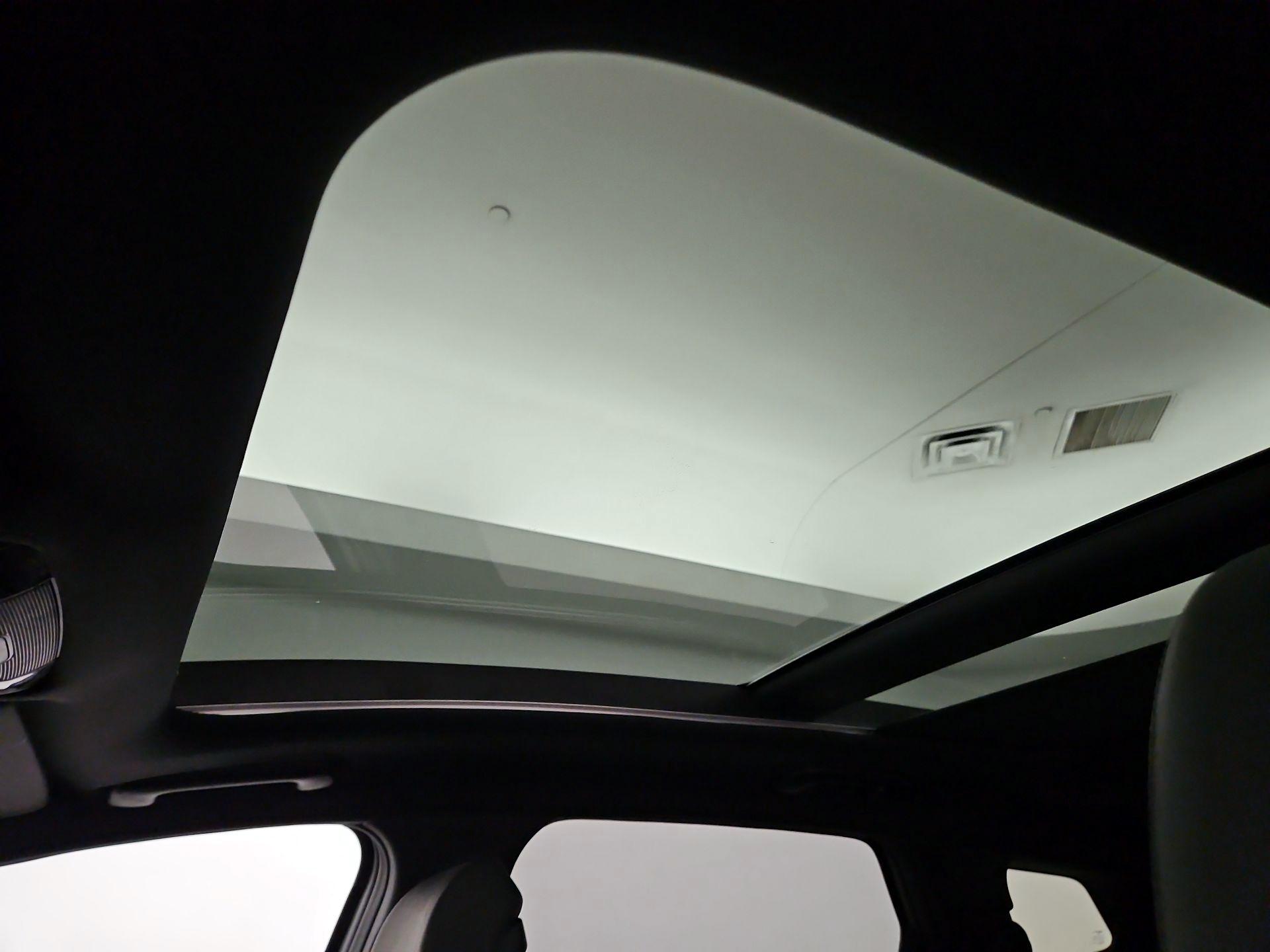 Thumbnail: 2023 Kia Sportage - 19