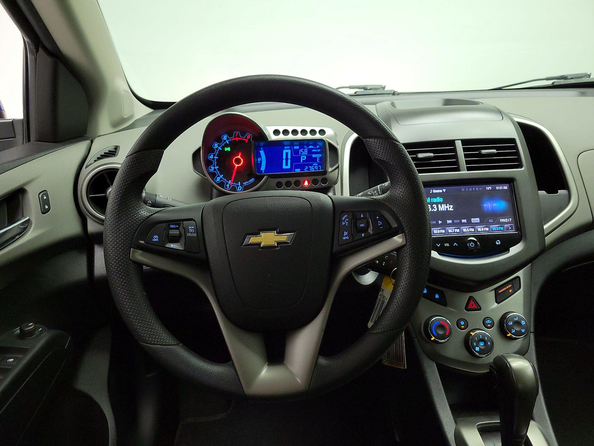 Thumbnail: 2016 Chevrolet Sonic - 10