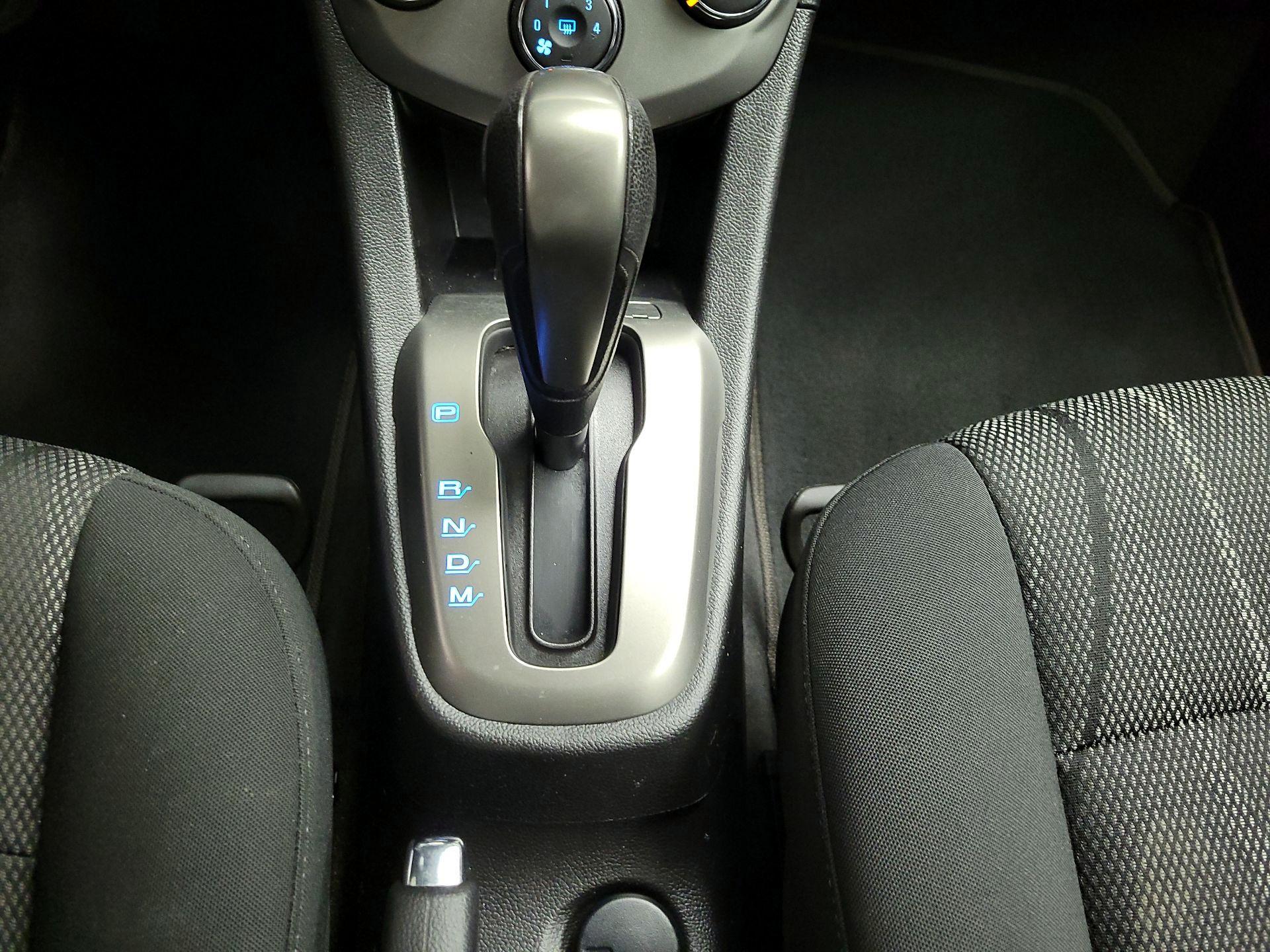 Thumbnail: 2016 Chevrolet Sonic - 15