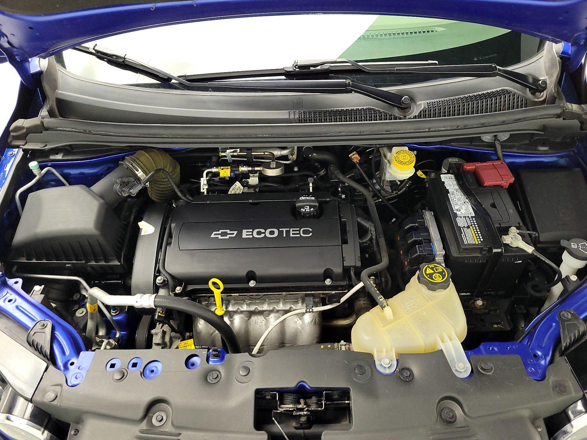 Thumbnail: 2016 Chevrolet Sonic - 19