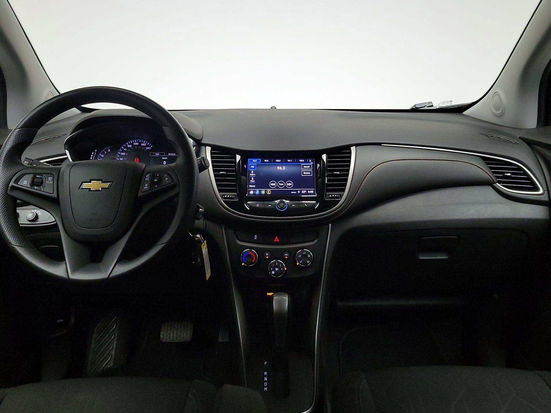 Thumbnail: 2018 Chevrolet Trax - 9