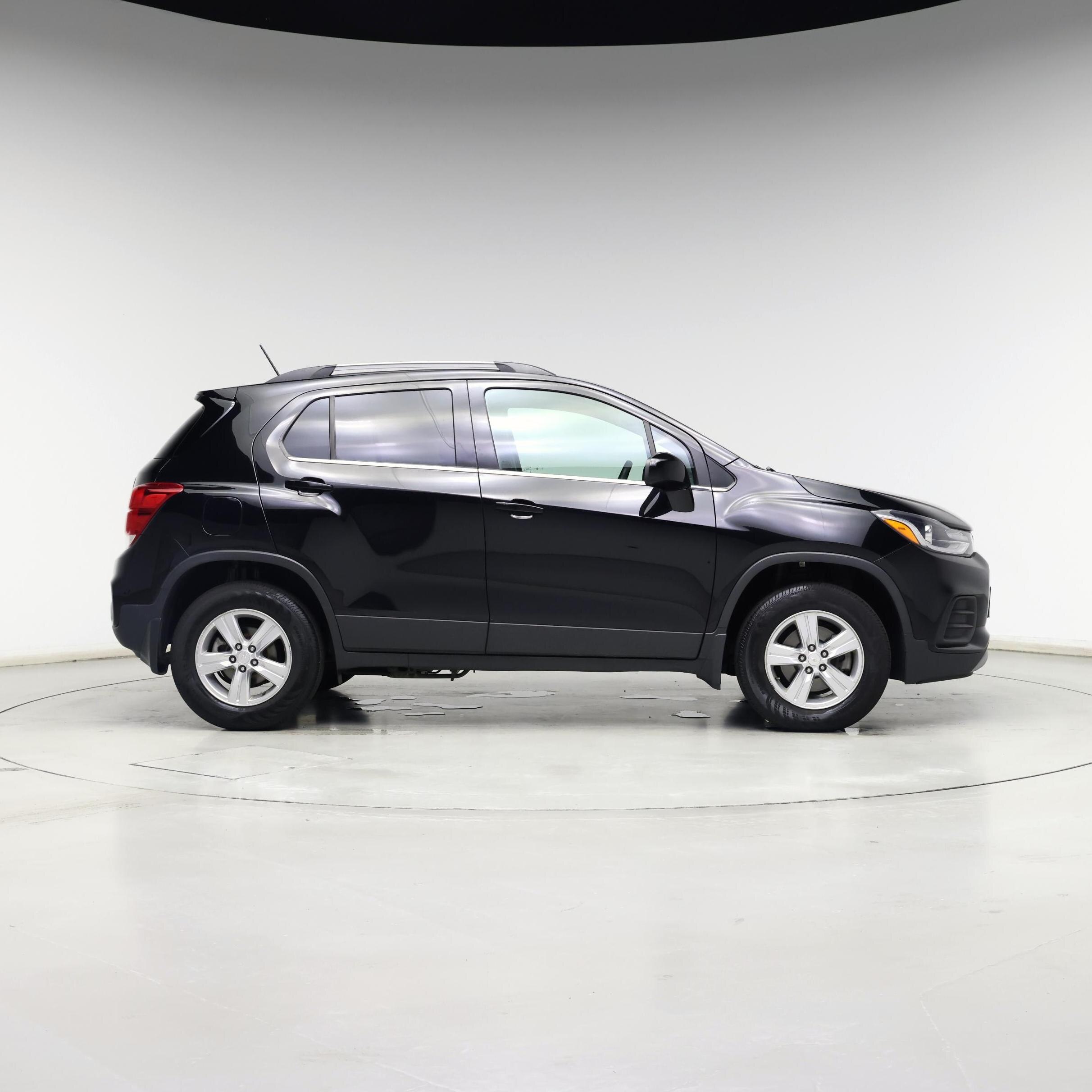 Thumbnail: 2018 Chevrolet Trax - 7