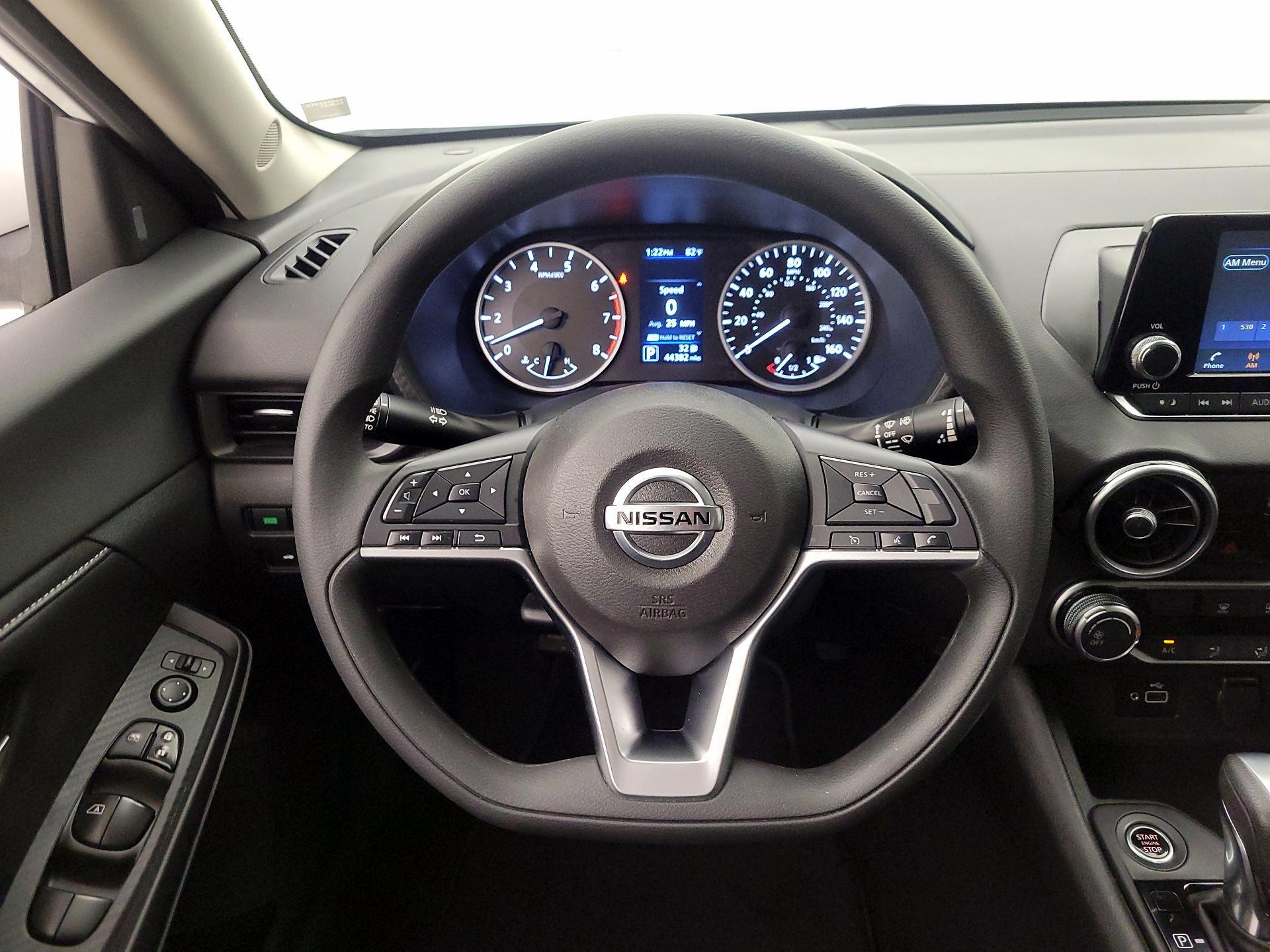 Thumbnail: 2022 Nissan Sentra - 10