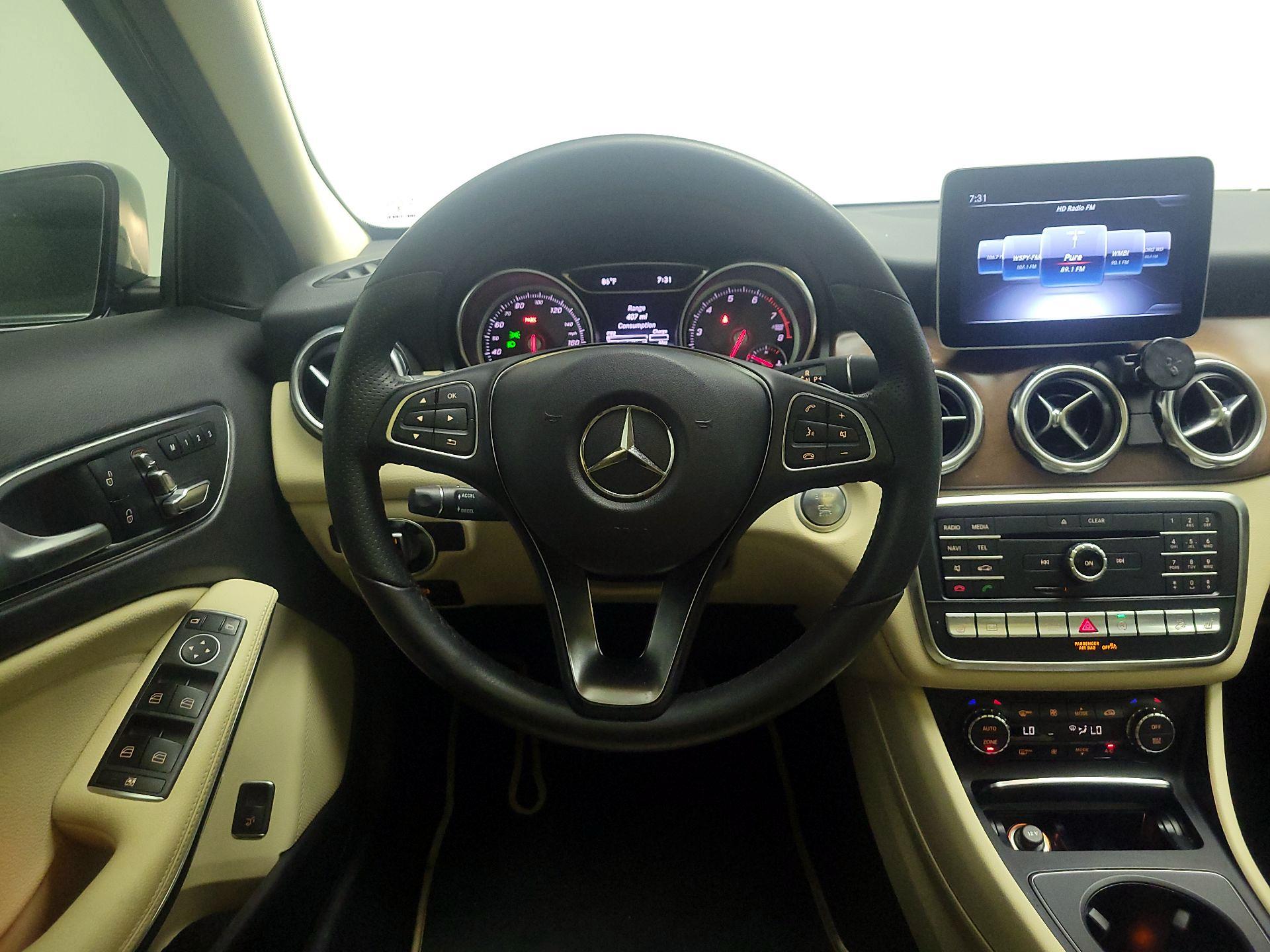 Thumbnail: 2018 Mercedes-Benz GLA - 10