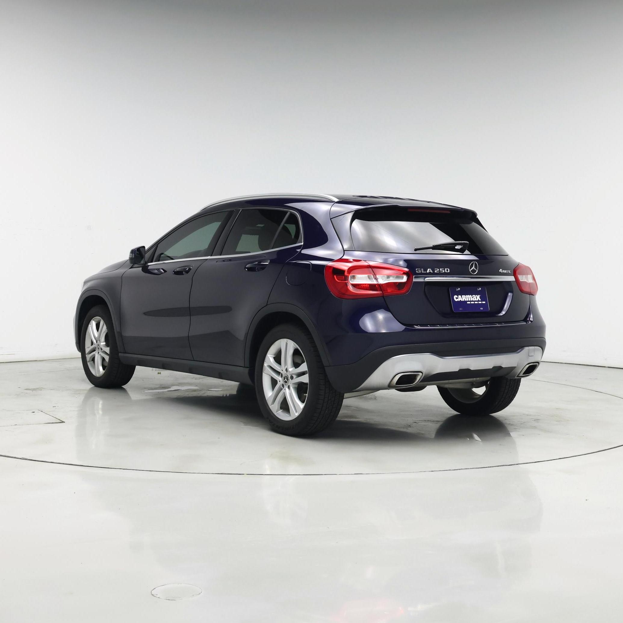 Thumbnail: 2018 Mercedes-Benz GLA - 2