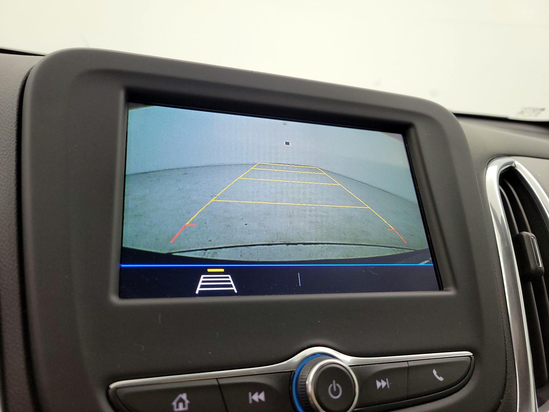 Thumbnail: 2019 Chevrolet Equinox - 14